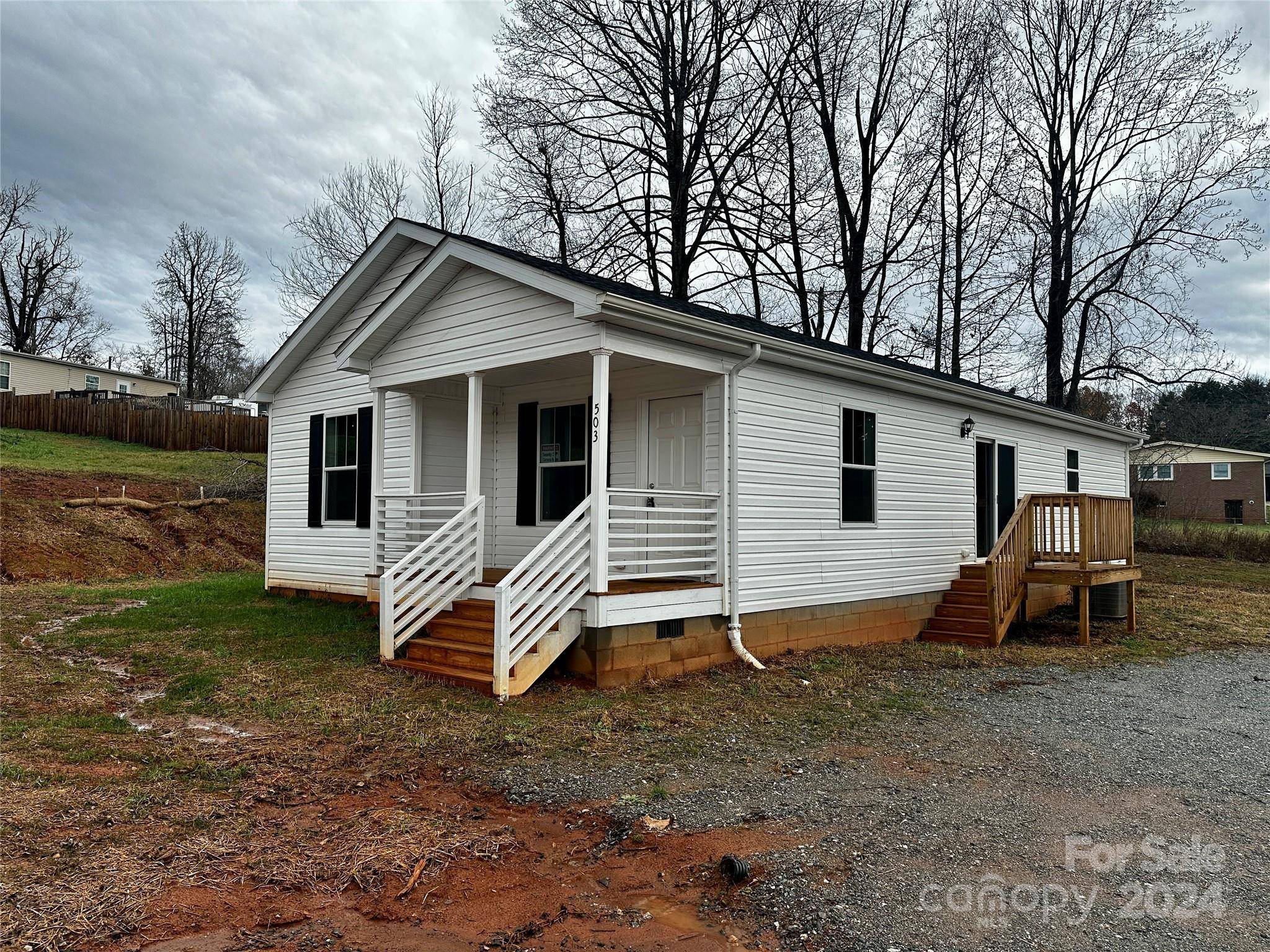 Morganton, NC 28655,503 Hopewell RD