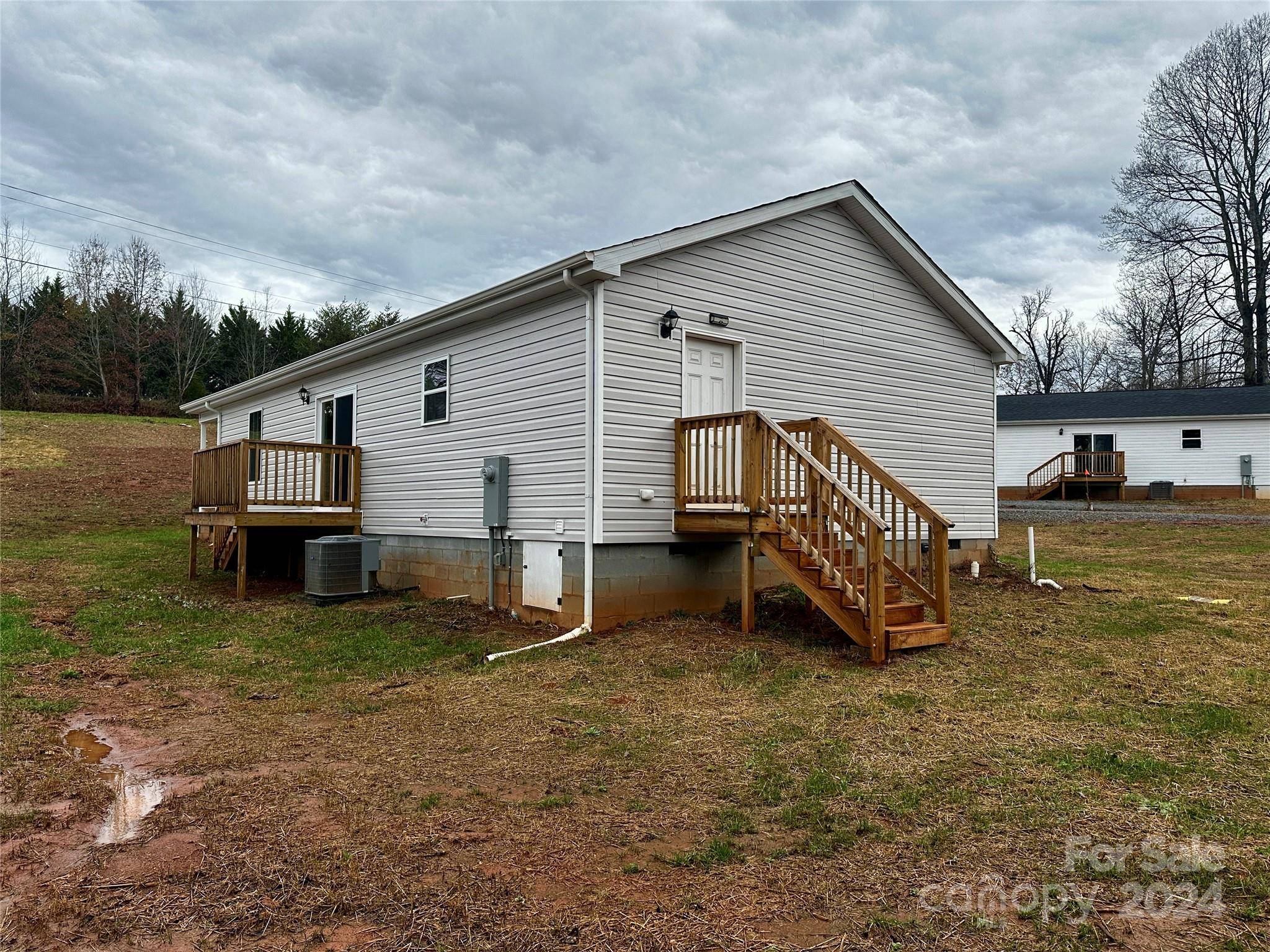 Morganton, NC 28655,507 Hopewell RD