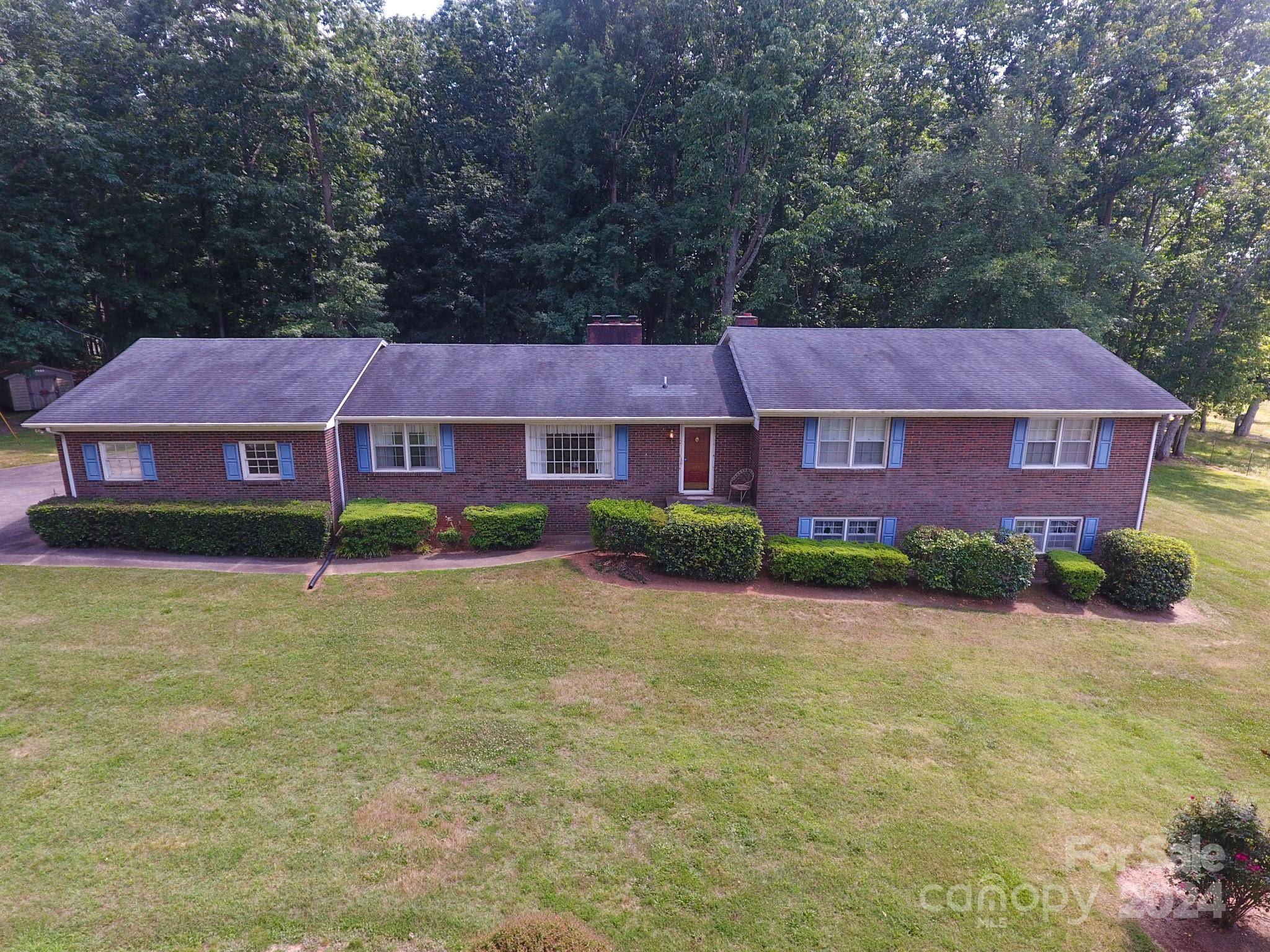 Kings Mountain, NC 28086,419 Goforth RD