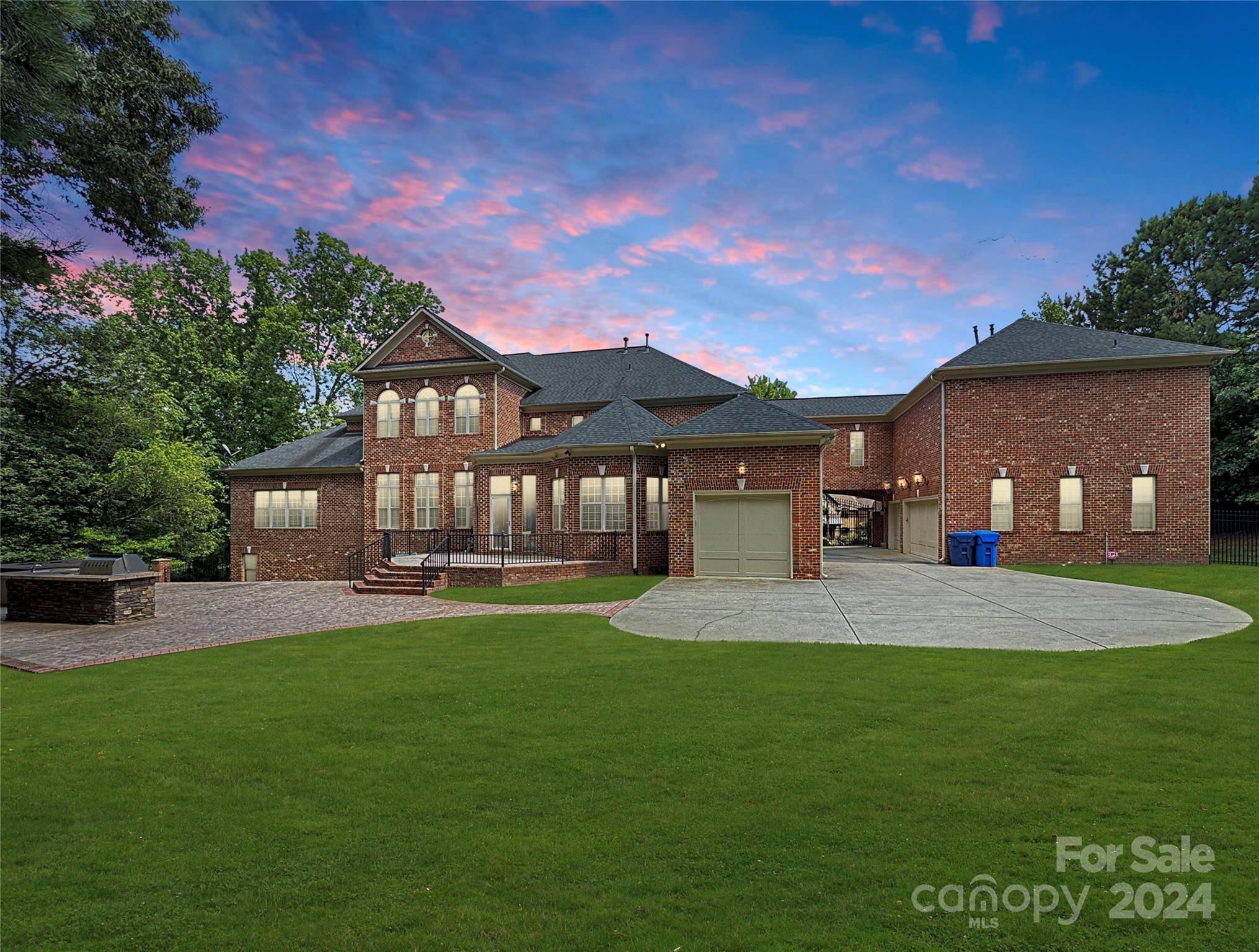 Waxhaw, NC 28173,9100 Woodhall Lake DR