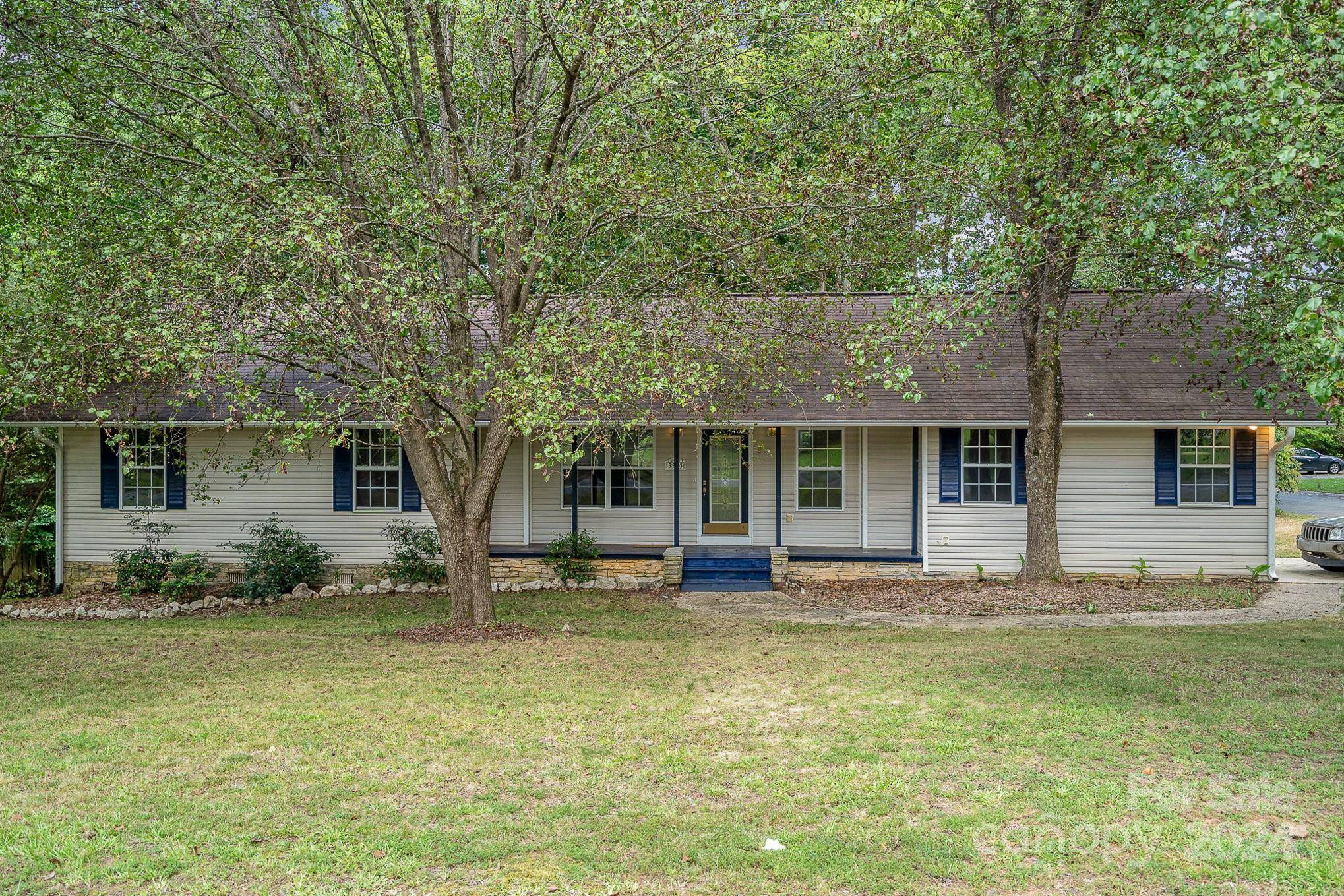 Matthews, NC 28105,3343 Blackvine DR