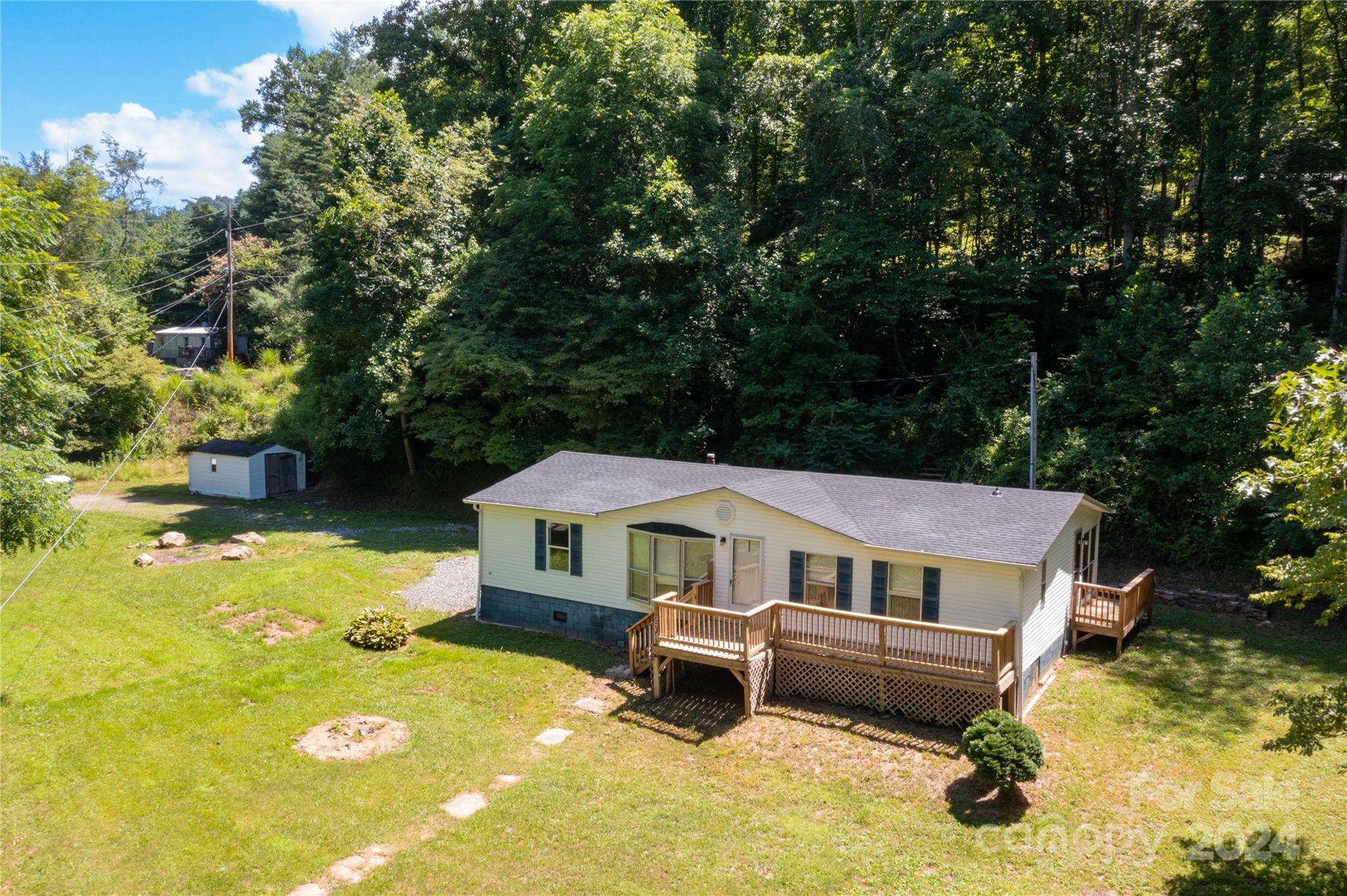 Mars Hill, NC 28754,274 Spicewood TRL