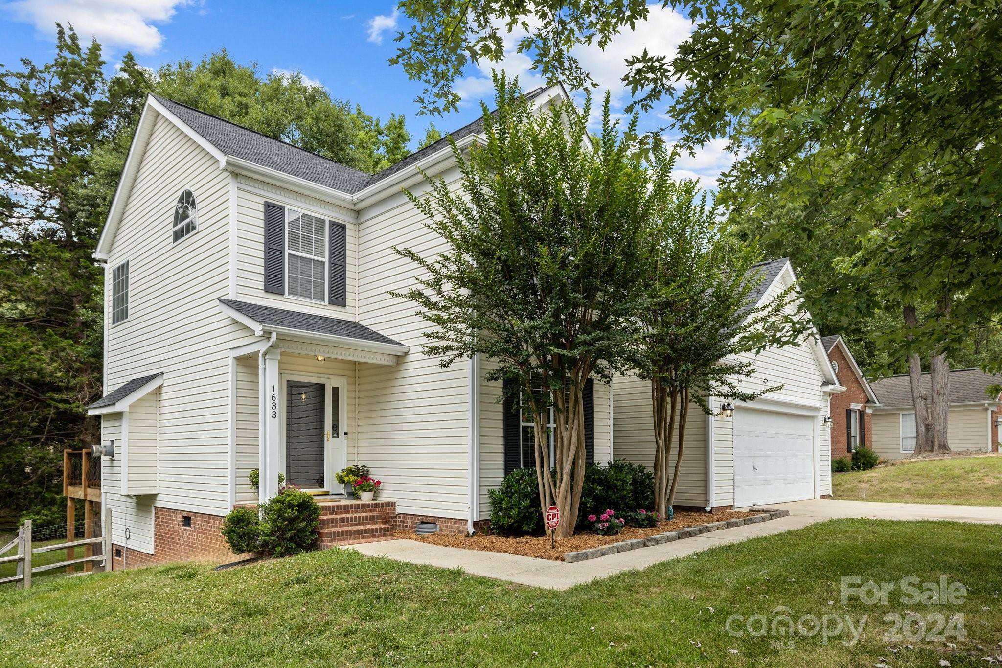 Charlotte, NC 28214,1633 Sugar Hollow DR