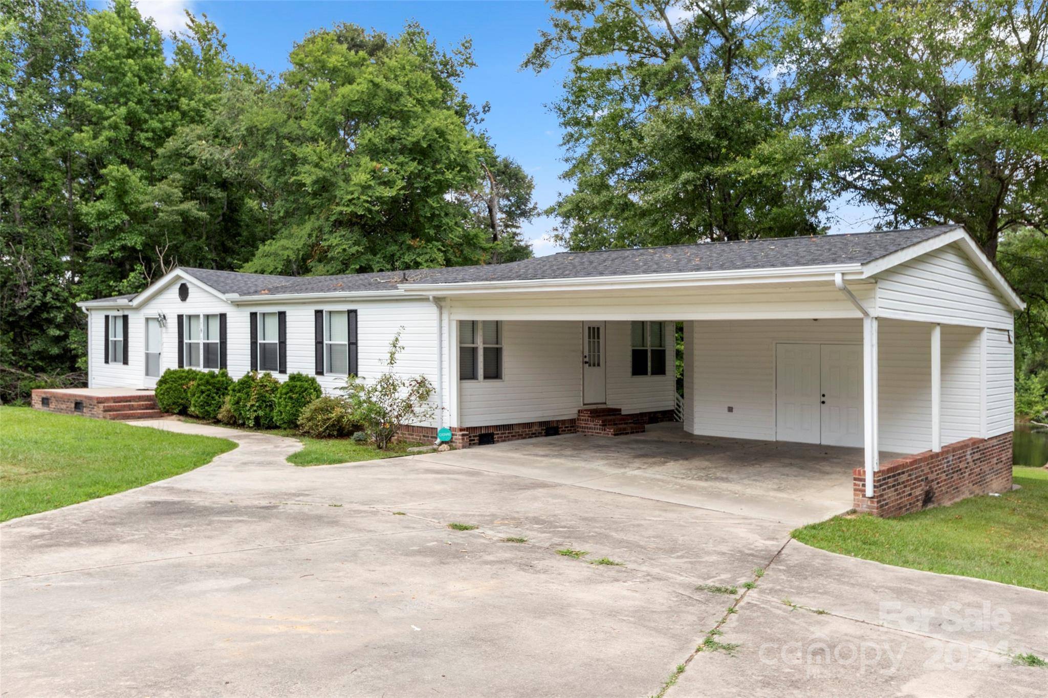 Lancaster, SC 29720,2839 Drew DR