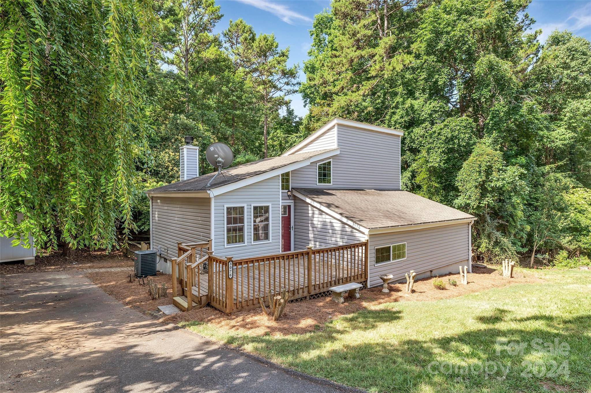 Tega Cay, SC 29708,3076 Point Clear DR