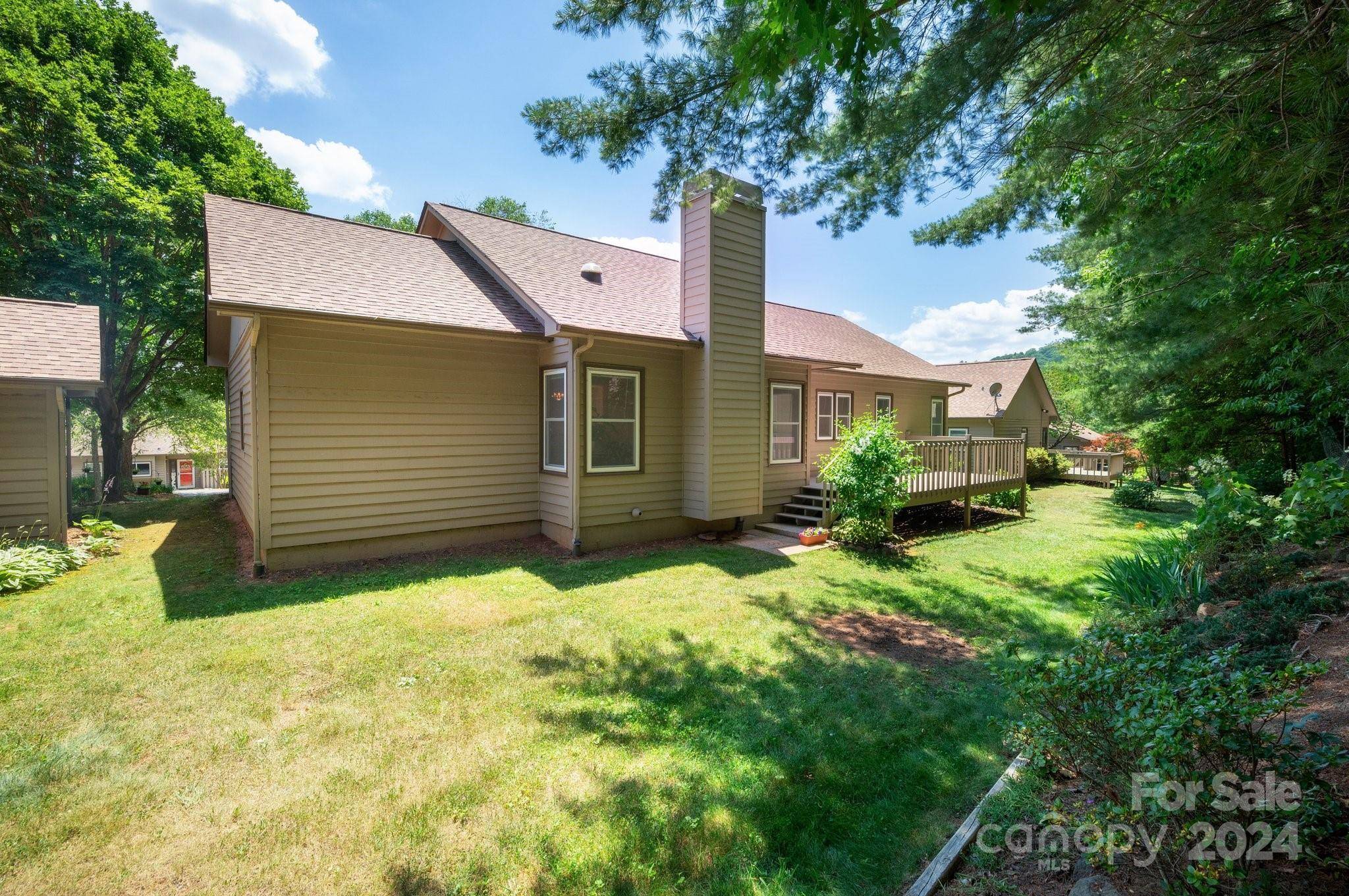 Asheville, NC 28805,27B Trillium CT #U27B