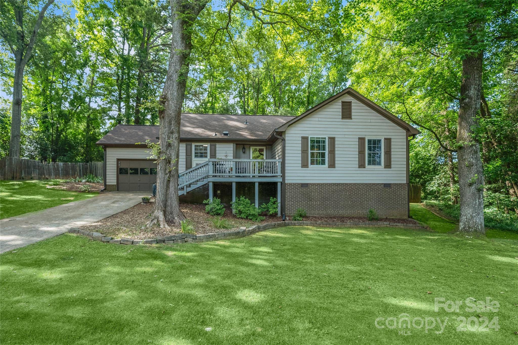 Mint Hill, NC 28227,9732 Buckskin LN