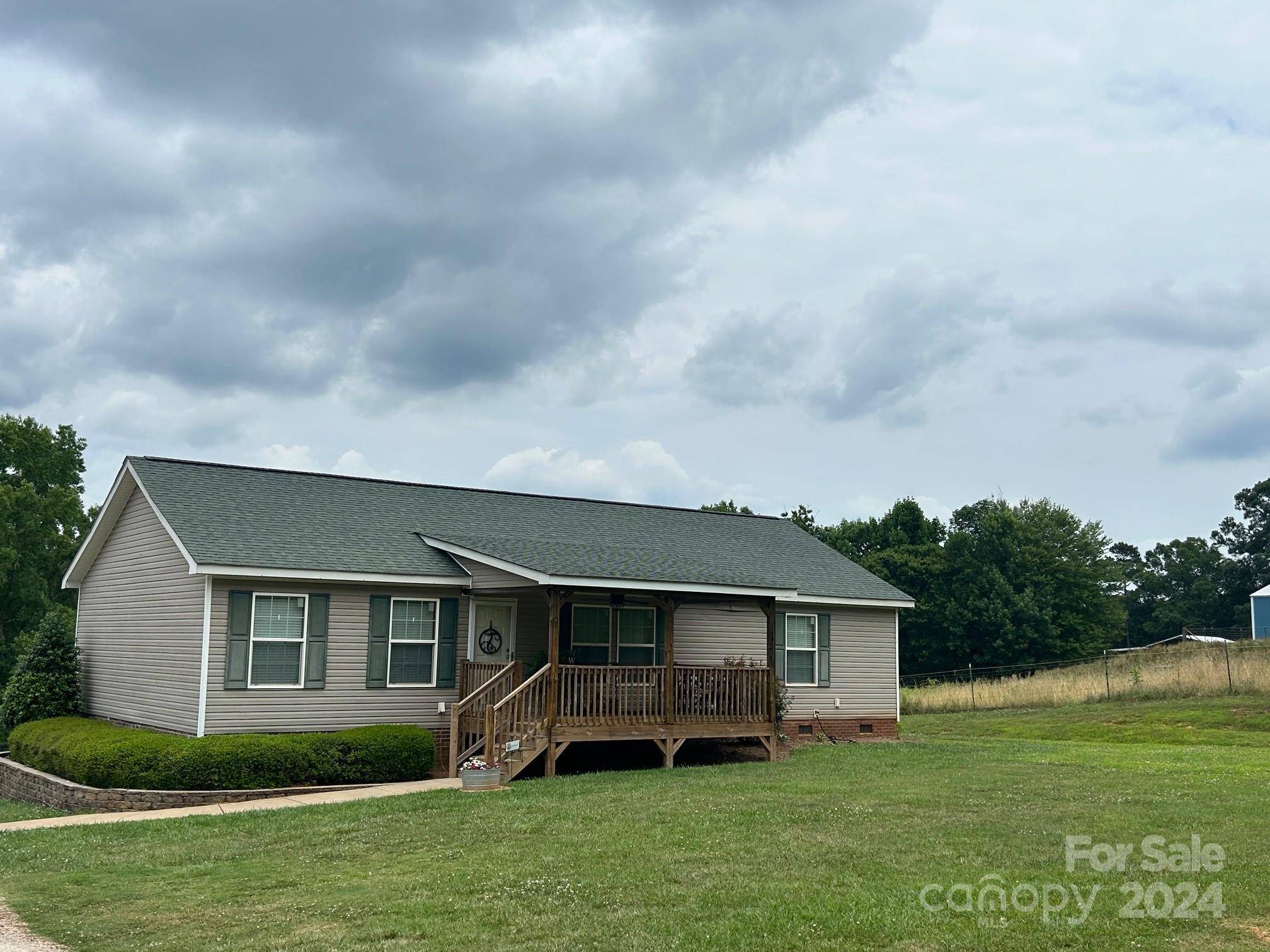 Heath Springs, SC 29058,1827 Bobwhite RD