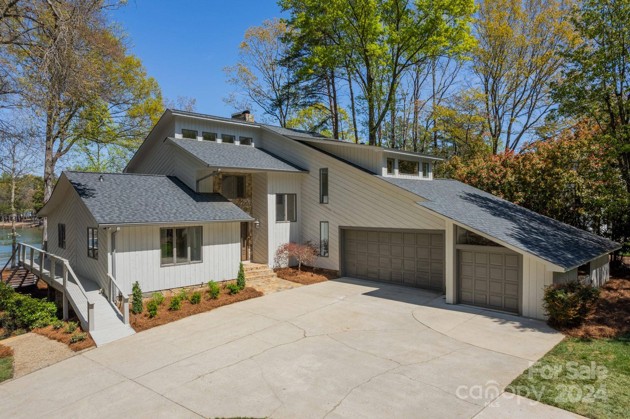 Mooresville, NC 28117,114 Stonemarker RD