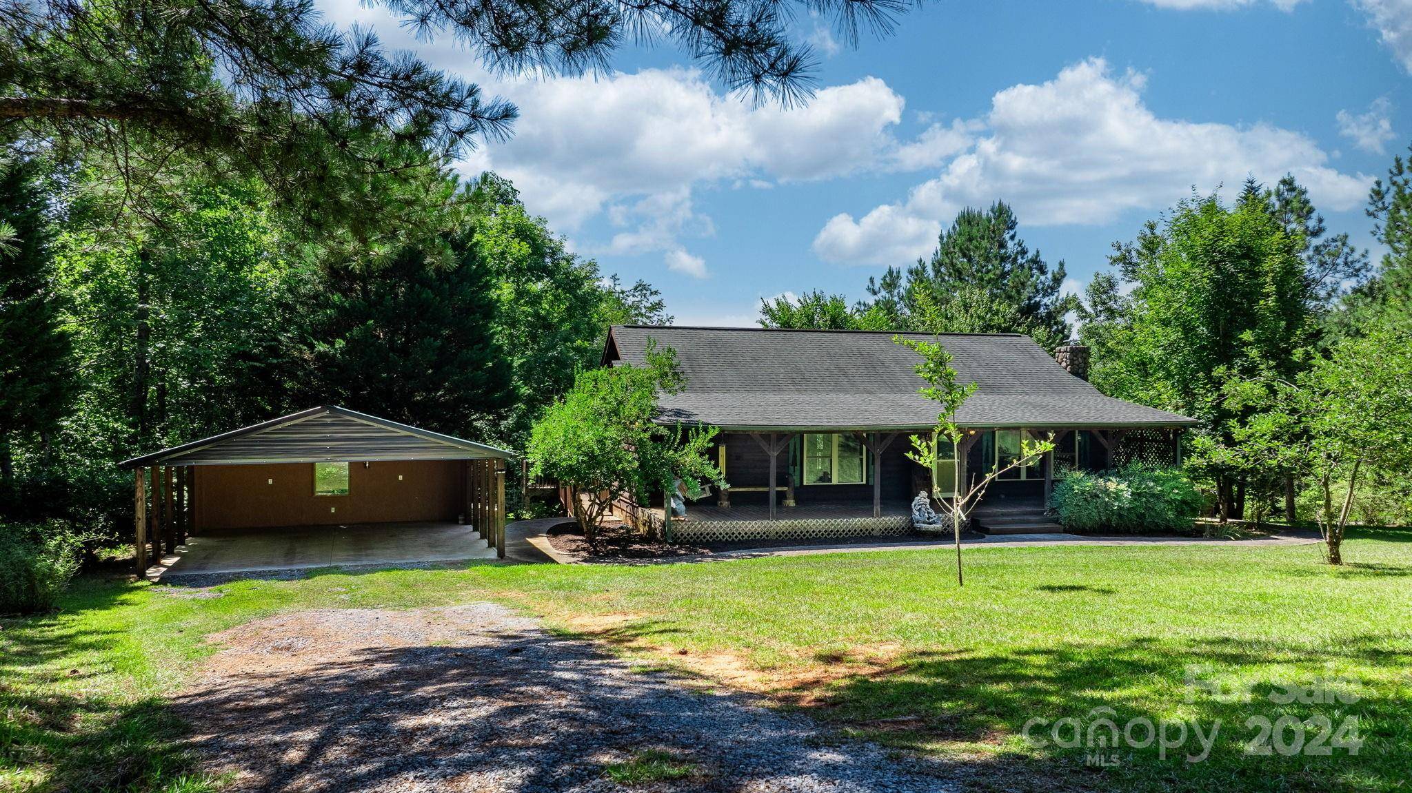 Rutherfordton, NC 28139,926 Cross Creek DR