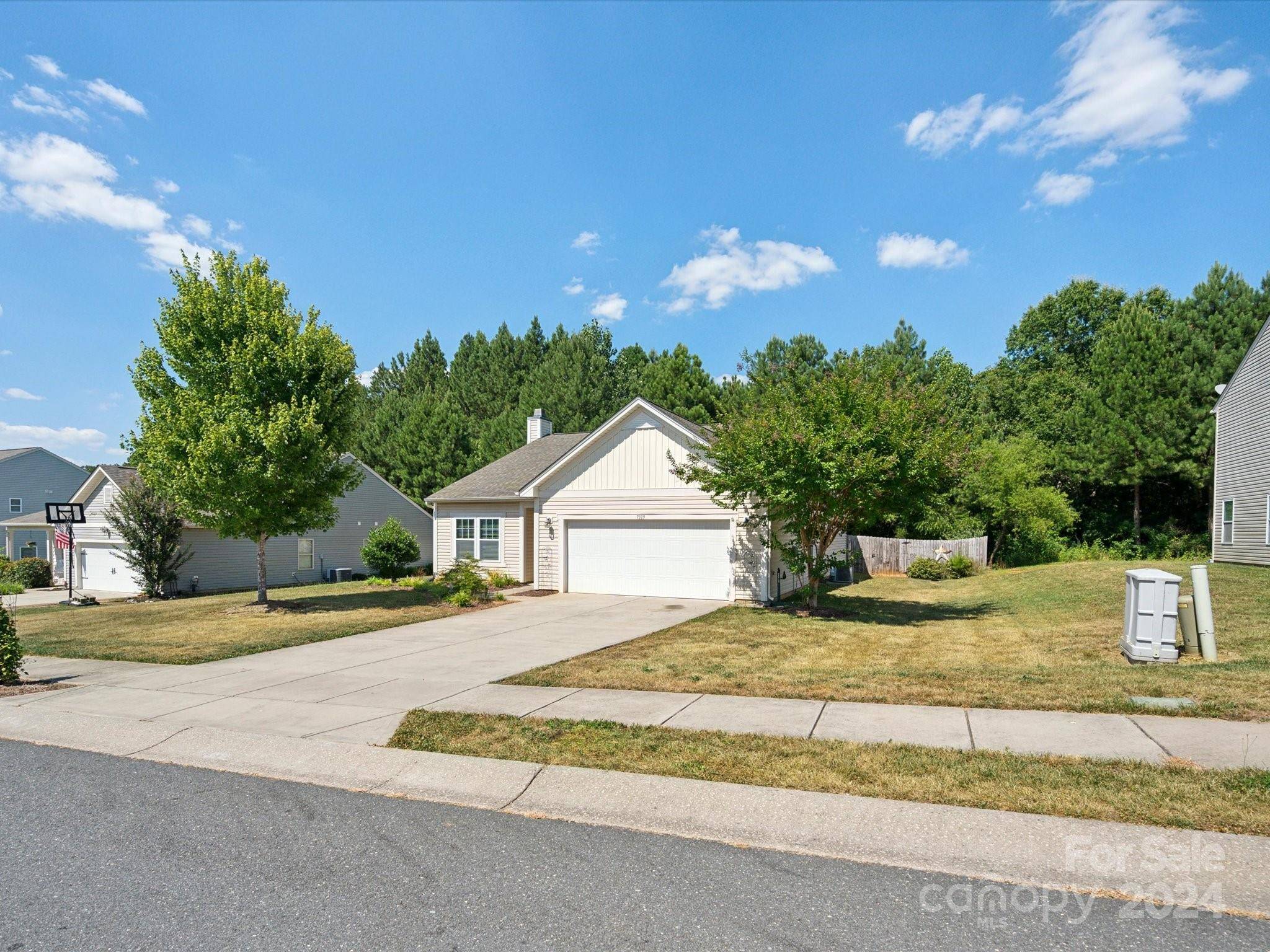 Clover, SC 29710,7119 Sonja DR