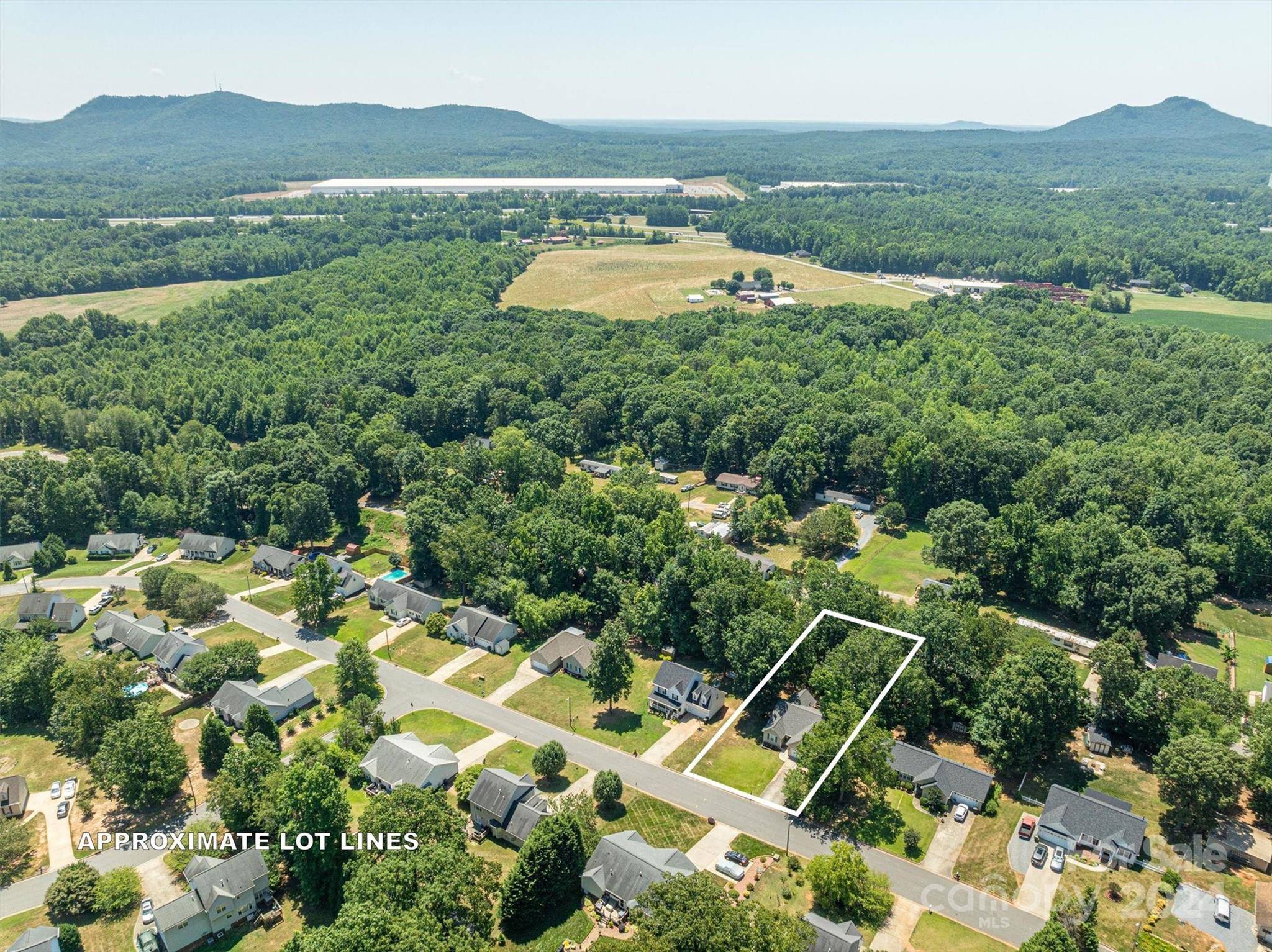 Kings Mountain, NC 28086,814 Brooklee DR