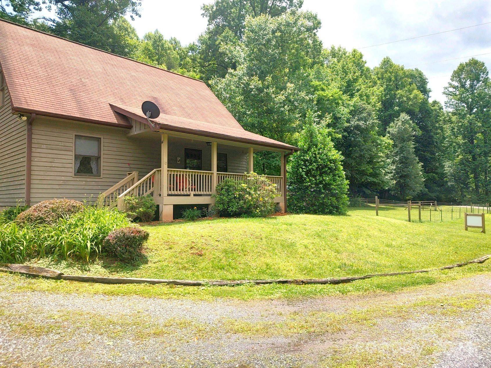 Sylva, NC 28779,47 Country Creek DR