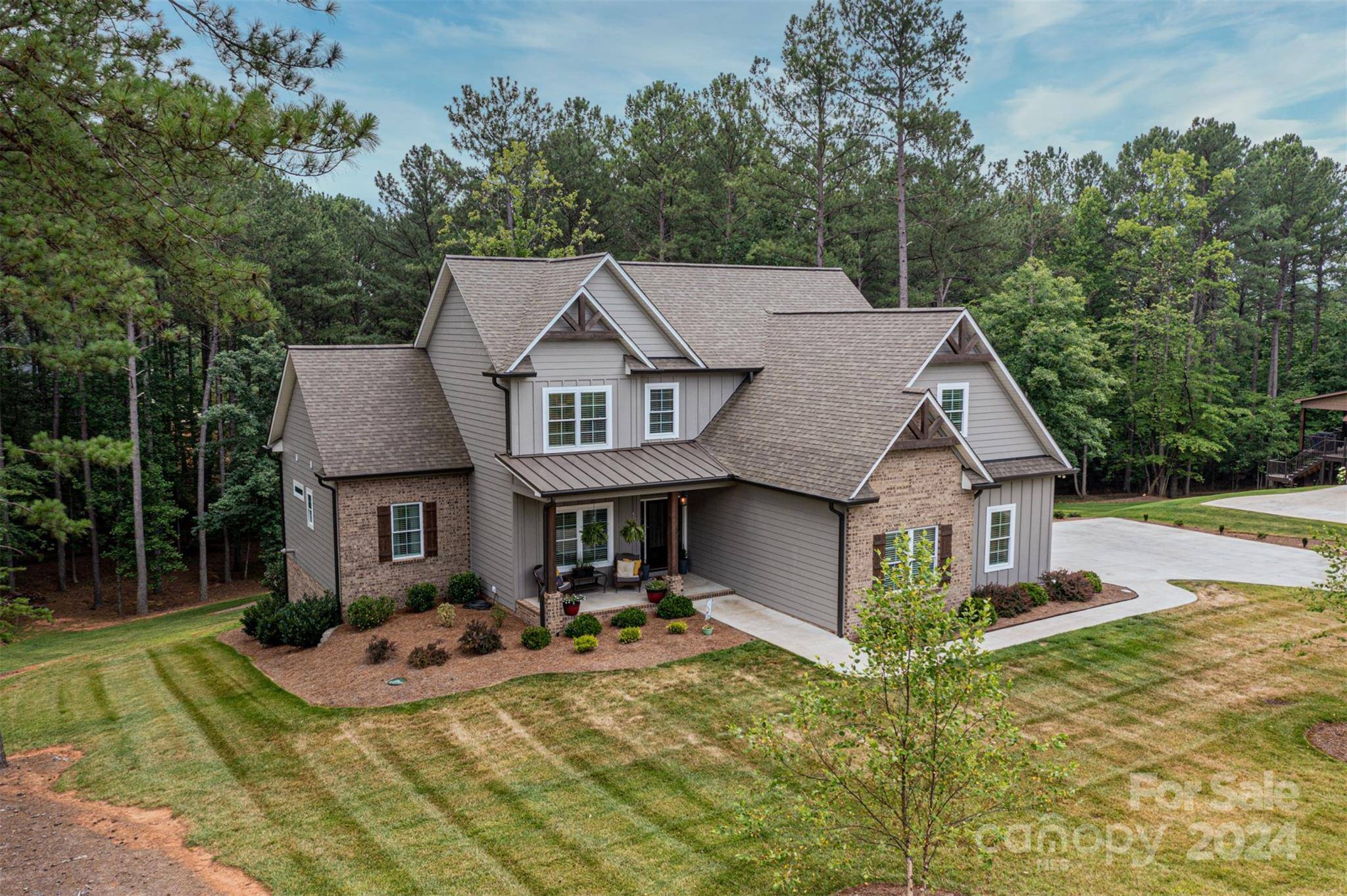 Granite Falls, NC 28630,4975 Harbor View DR