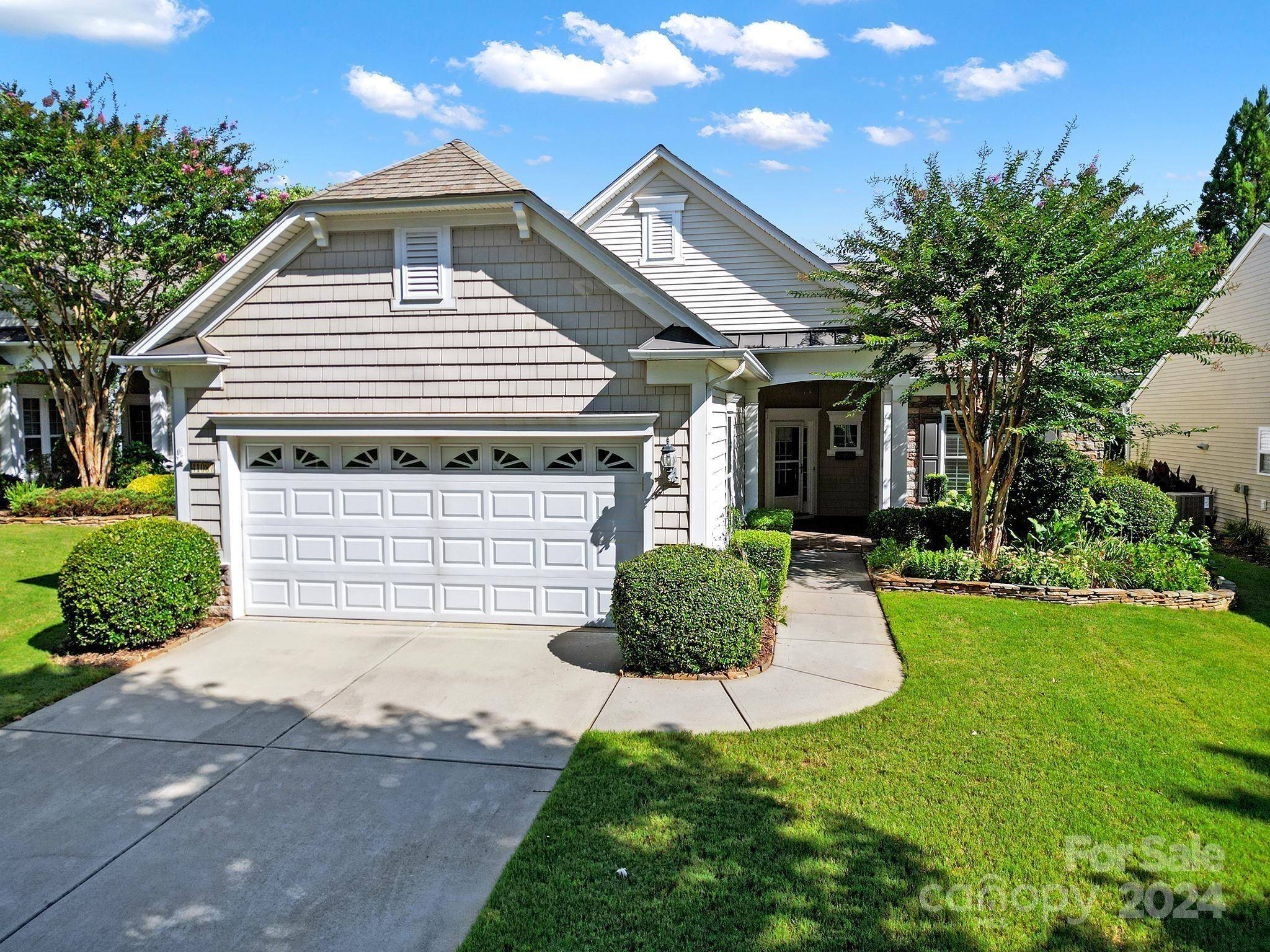 Fort Mill, SC 29707,41087 Calla Lily ST