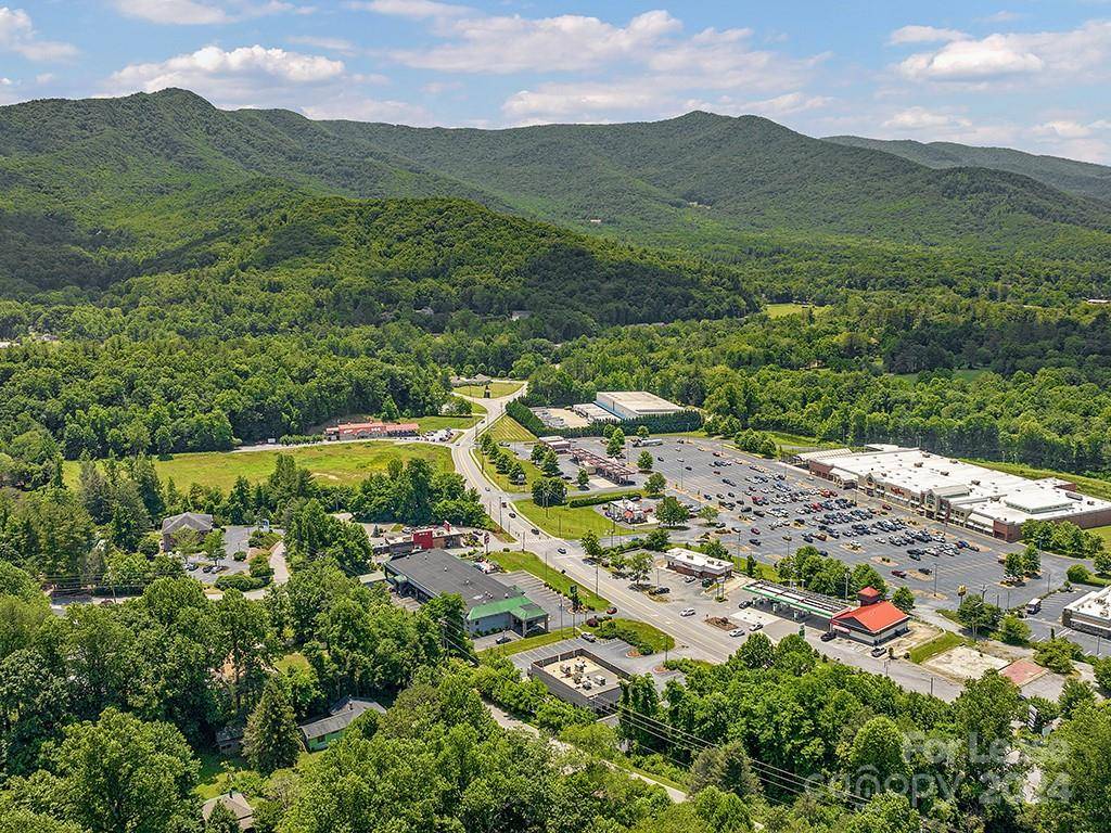 Black Mountain, NC 28711,581 NC 9 HWY #LEASE