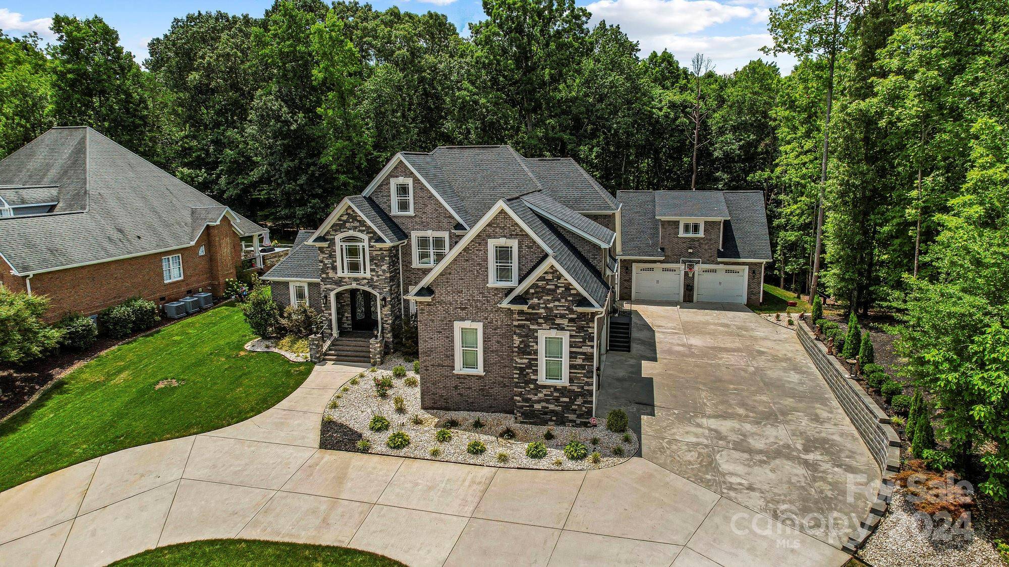 Kings Mountain, NC 28086,531 Coman LN