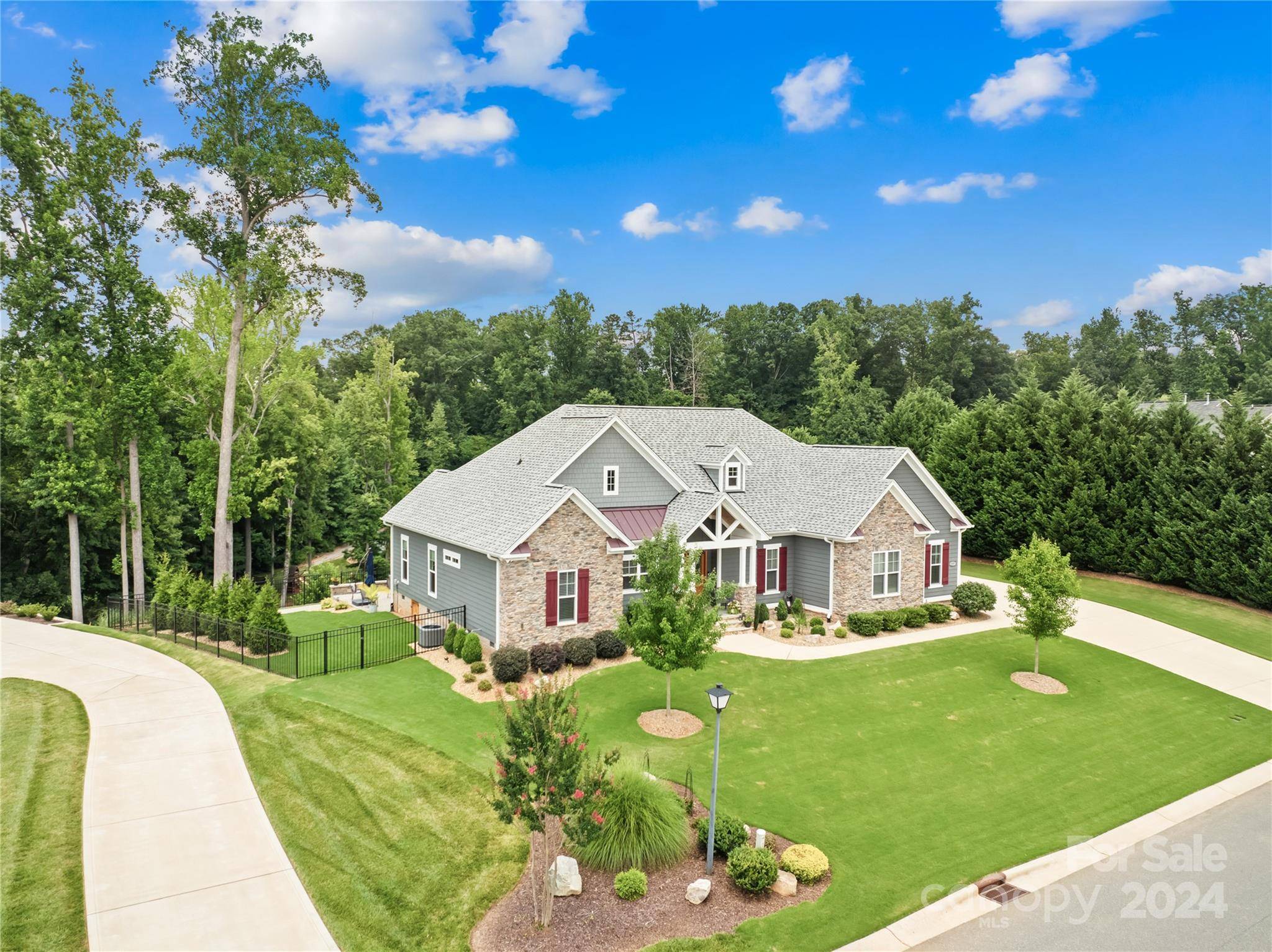 Belmont, NC 28012,1057 Peninsula DR