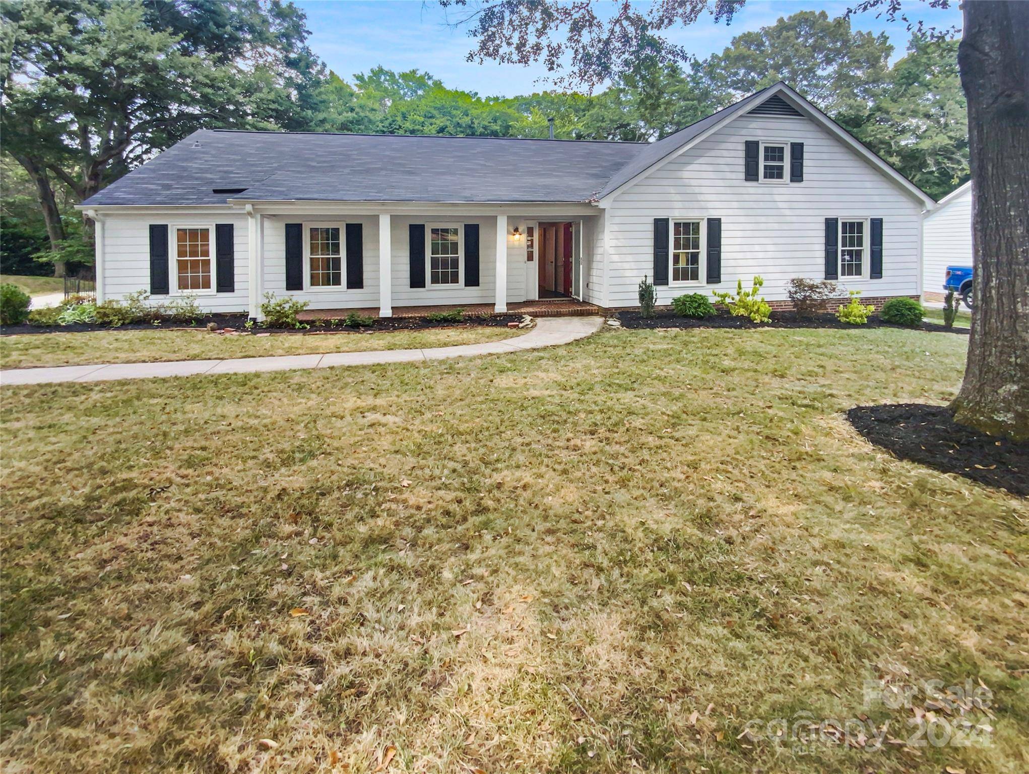 Charlotte, NC 28226,4709 Dawnridge DR