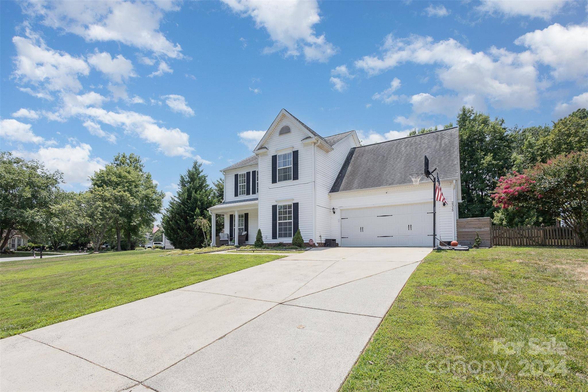 Matthews, NC 28104,2315 Coatsdale LN