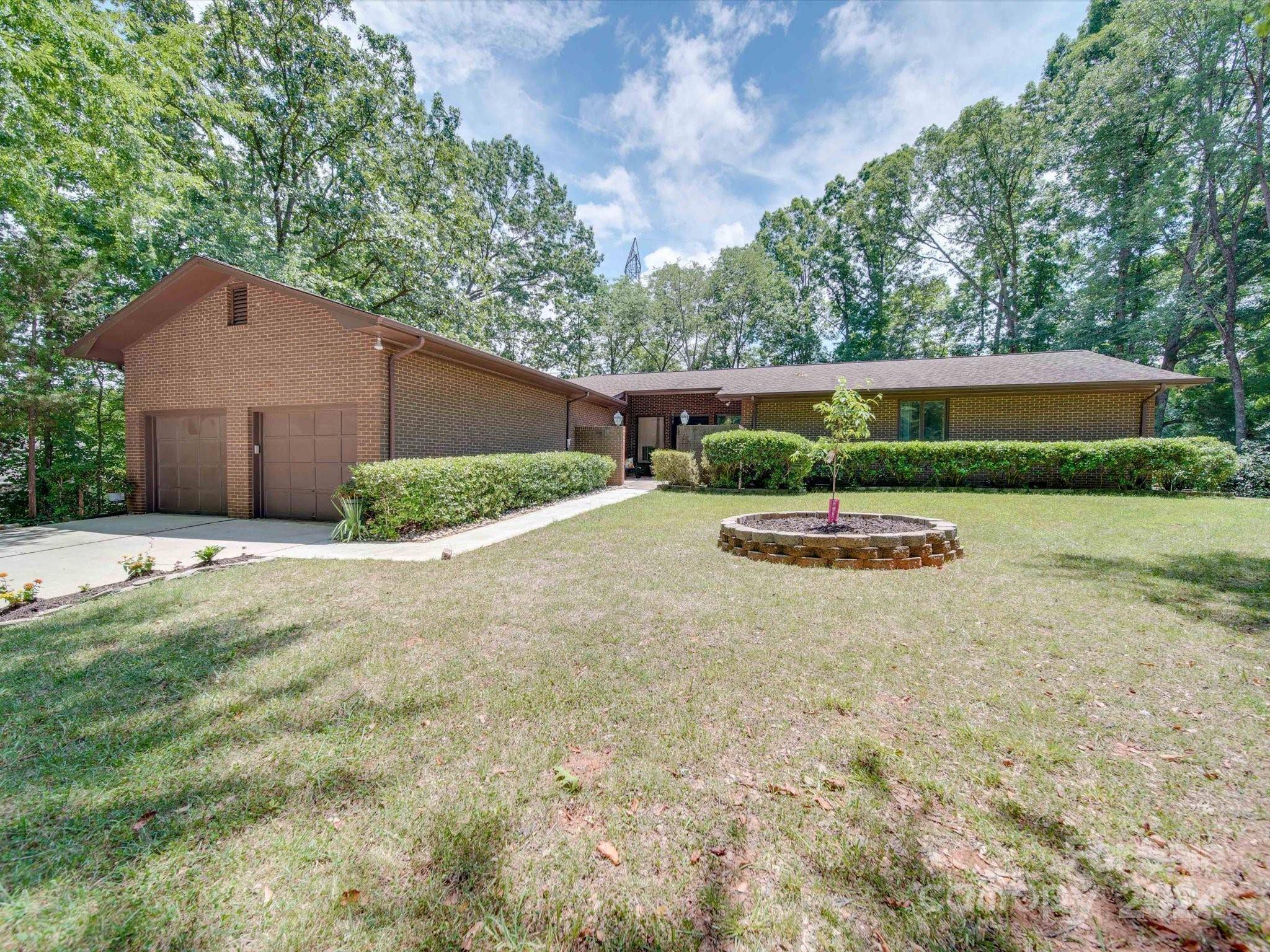 Clover, SC 29710,27 Duckhook CIR