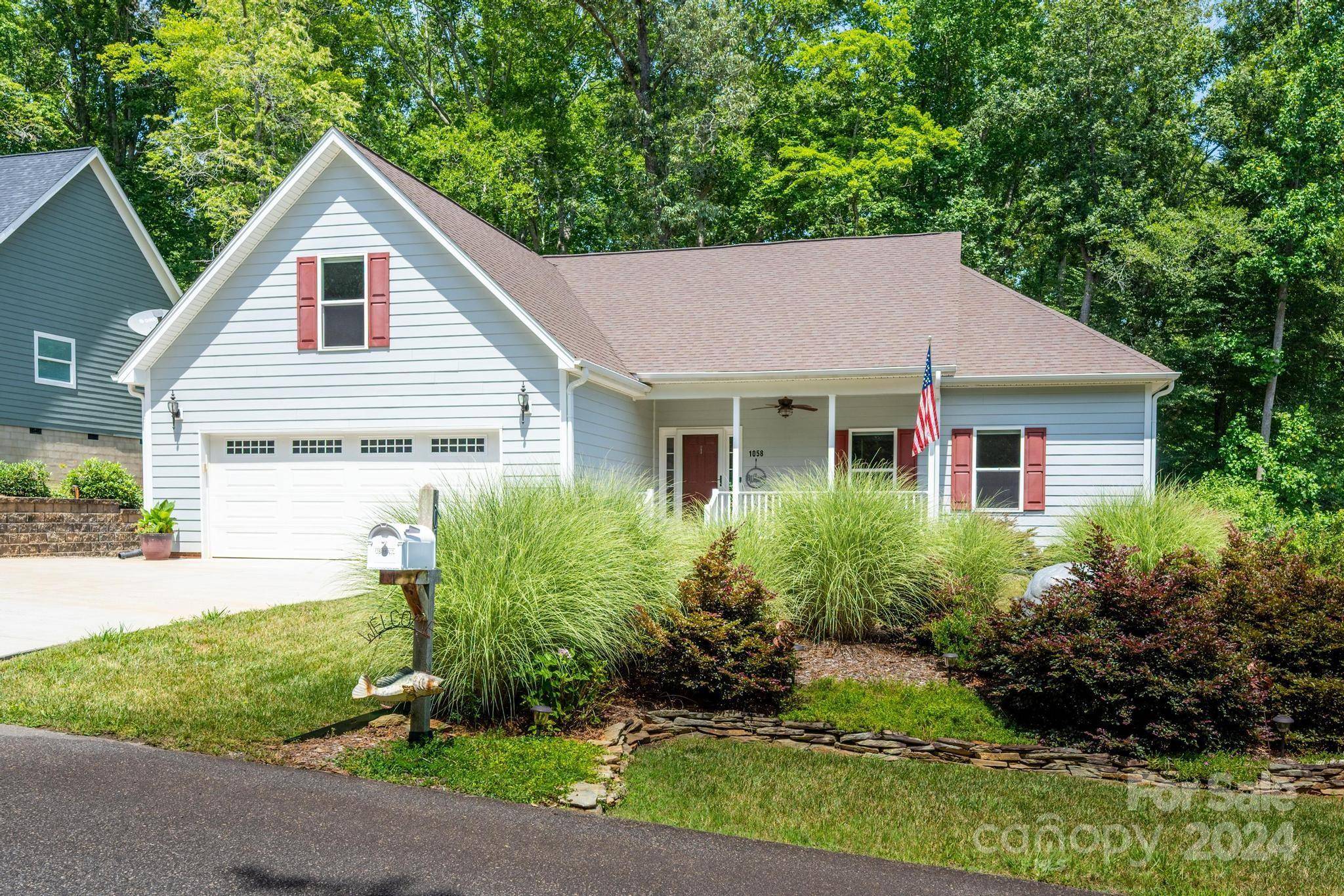 Catawba, NC 28609,1058 Arabian CT