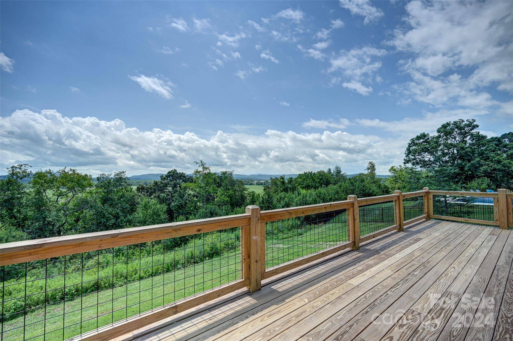 Mills River, NC 28759,181 Pisgah Ridge TRL