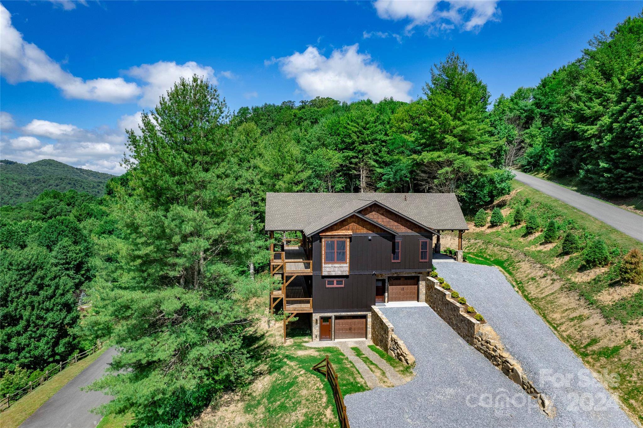 Banner Elk, NC 28604,750 Silver Springs DR W #43