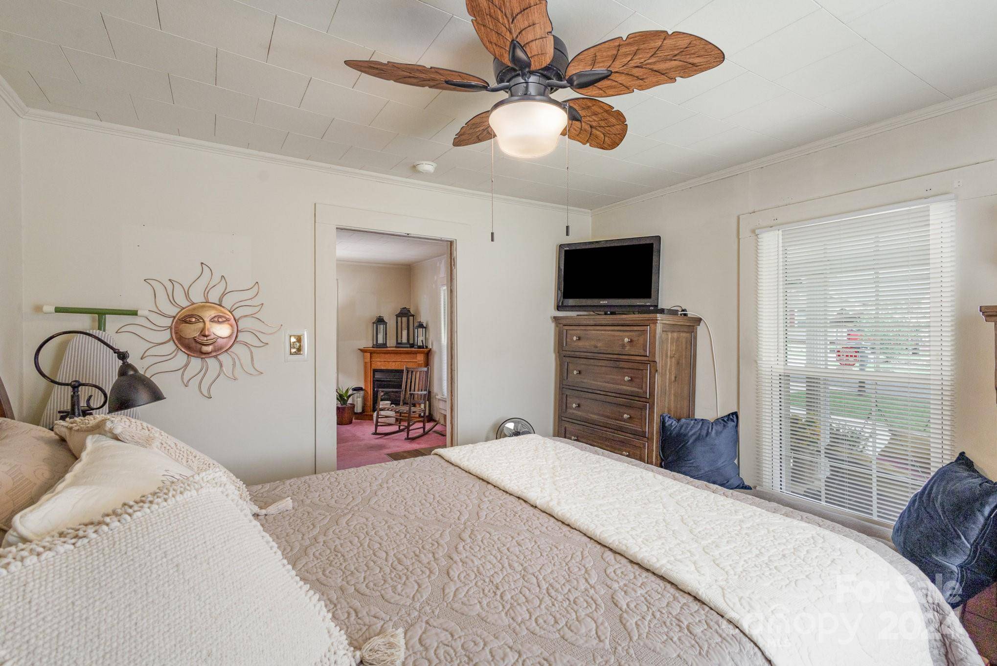 Kannapolis, NC 28081,318 Westview ST
