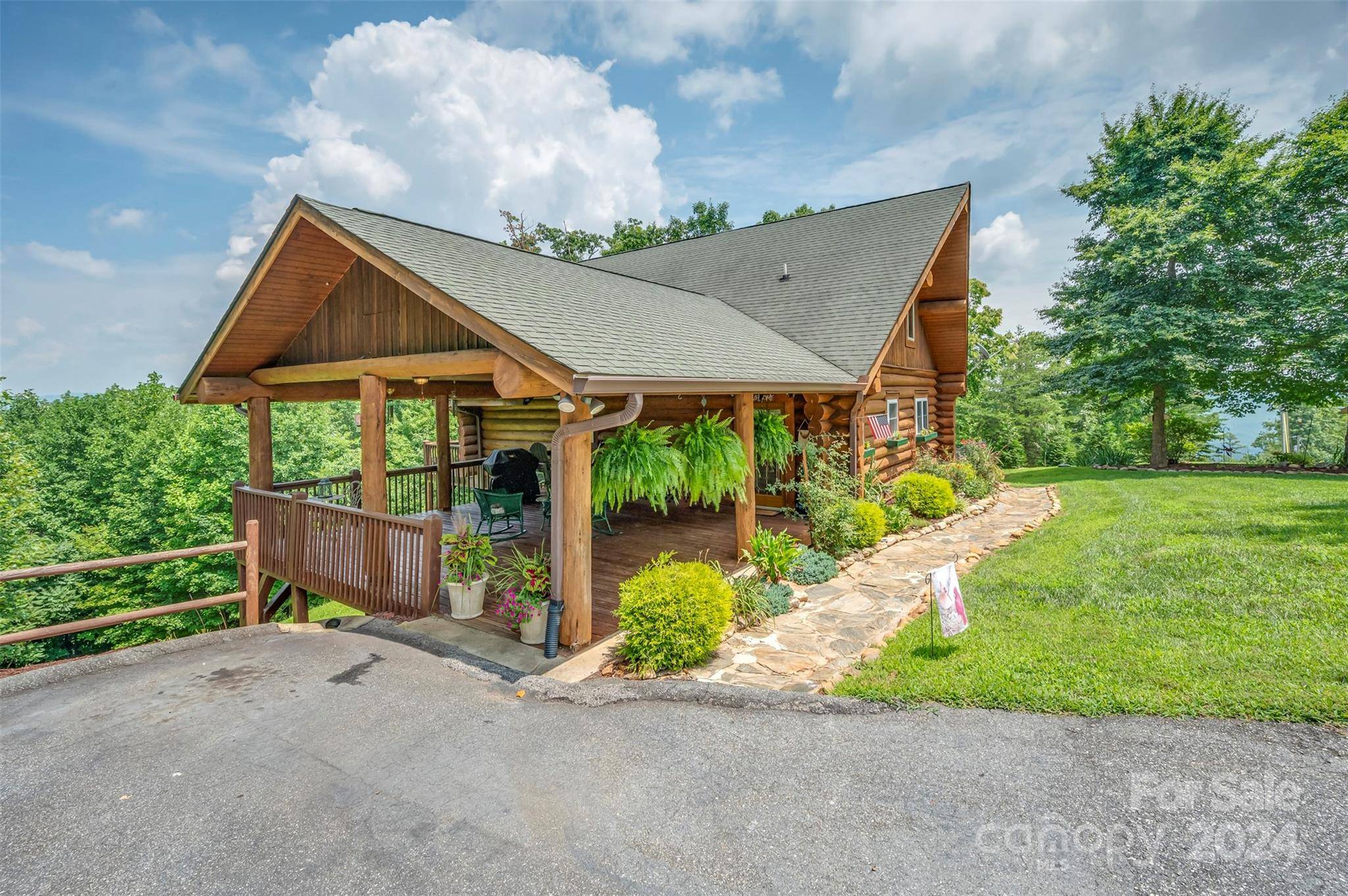 Bostic, NC 28018,788 Arbra Mountain WAY