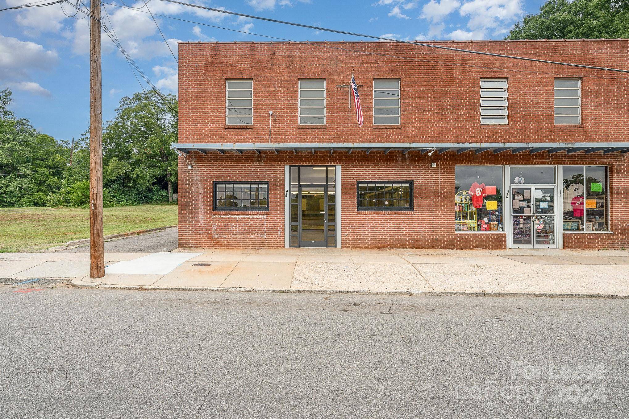 Statesville, NC 28677,430 Western AVE