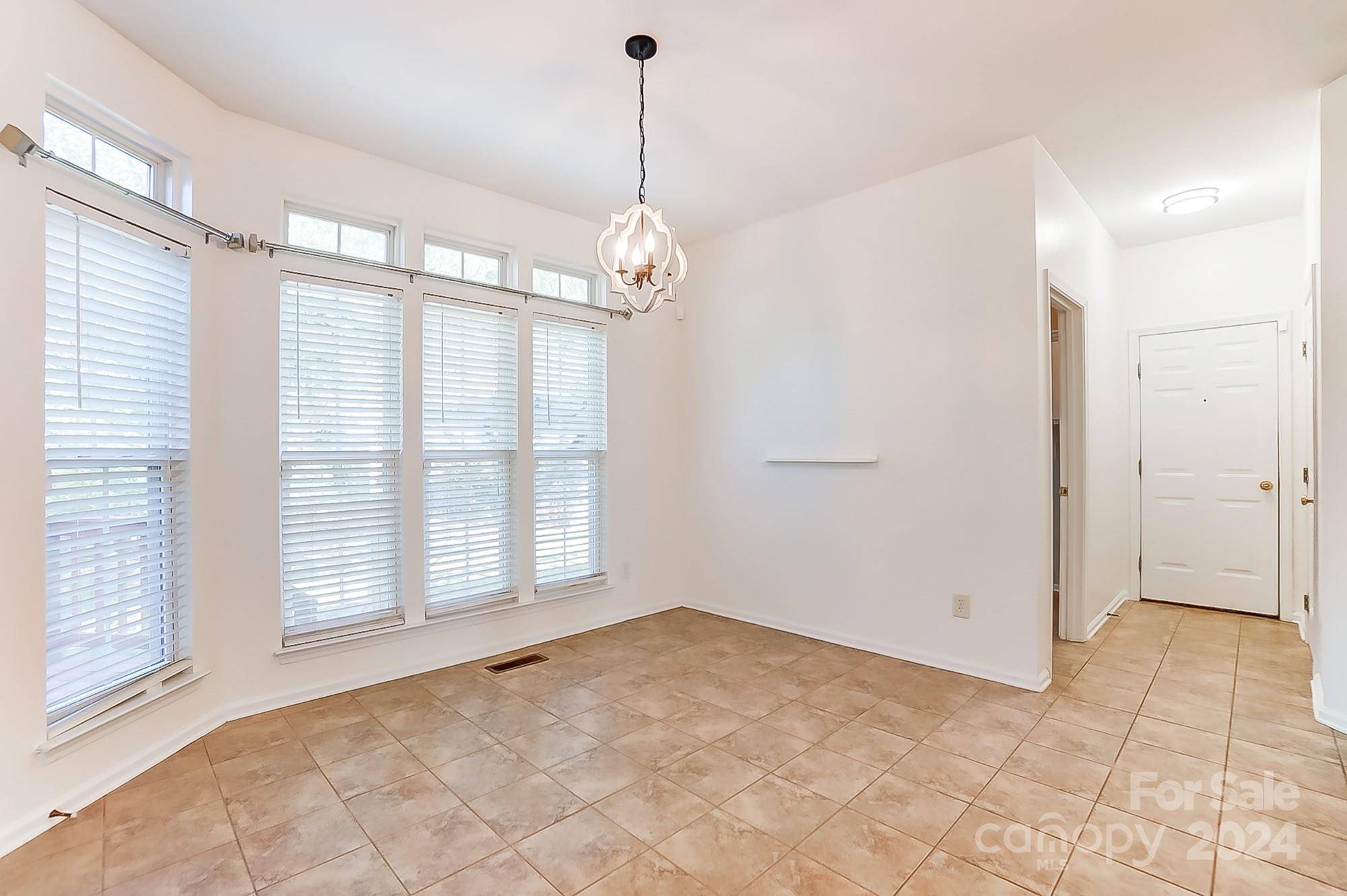 Charlotte, NC 28277,9530 Mitchell Glen DR