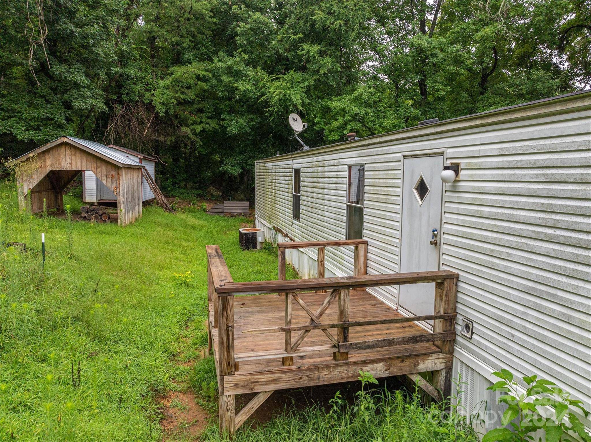 Kings Mountain, NC 28086,725 Ray ST