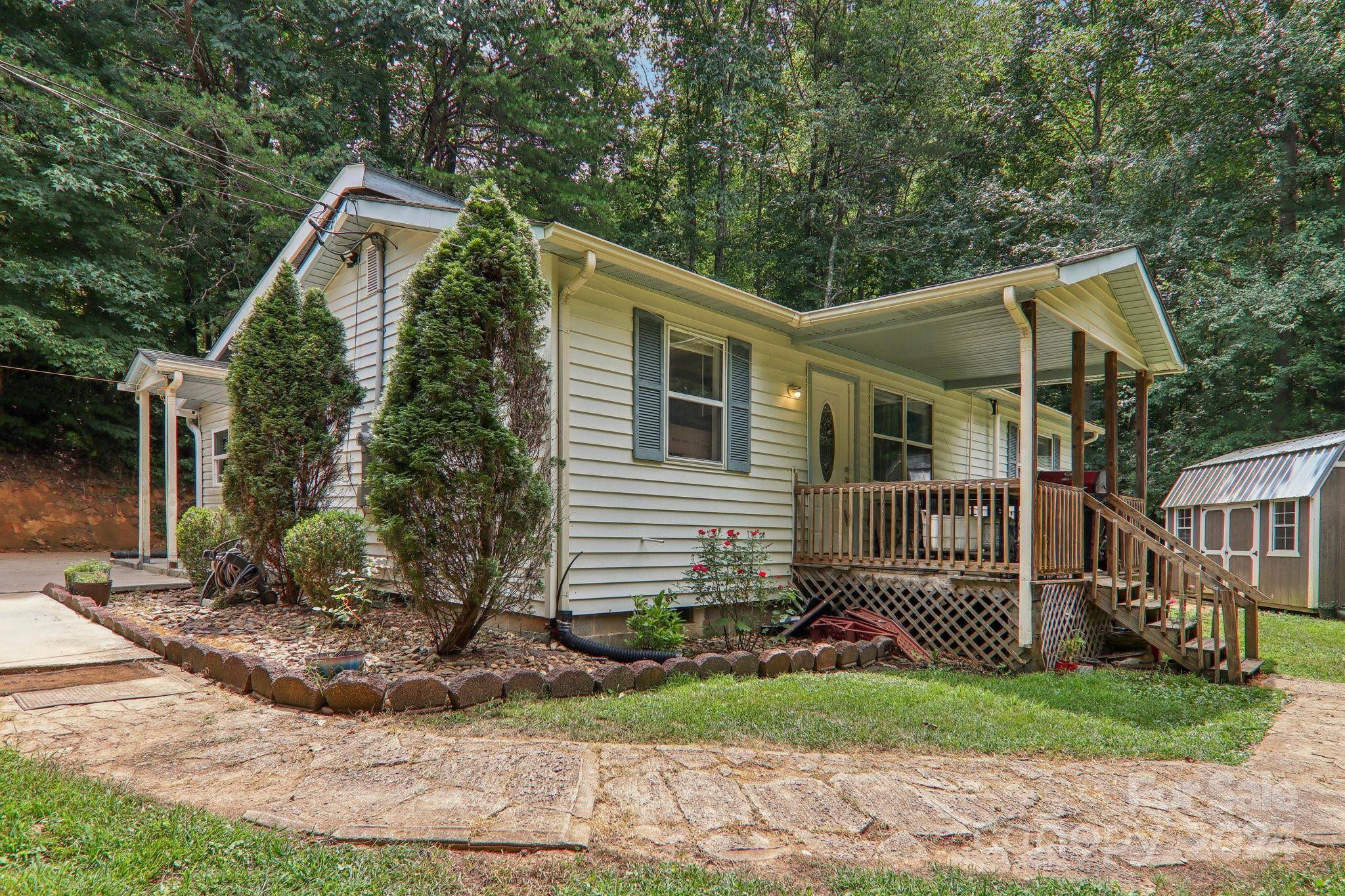 Lenoir, NC 28645,1416 Roy Dula PL