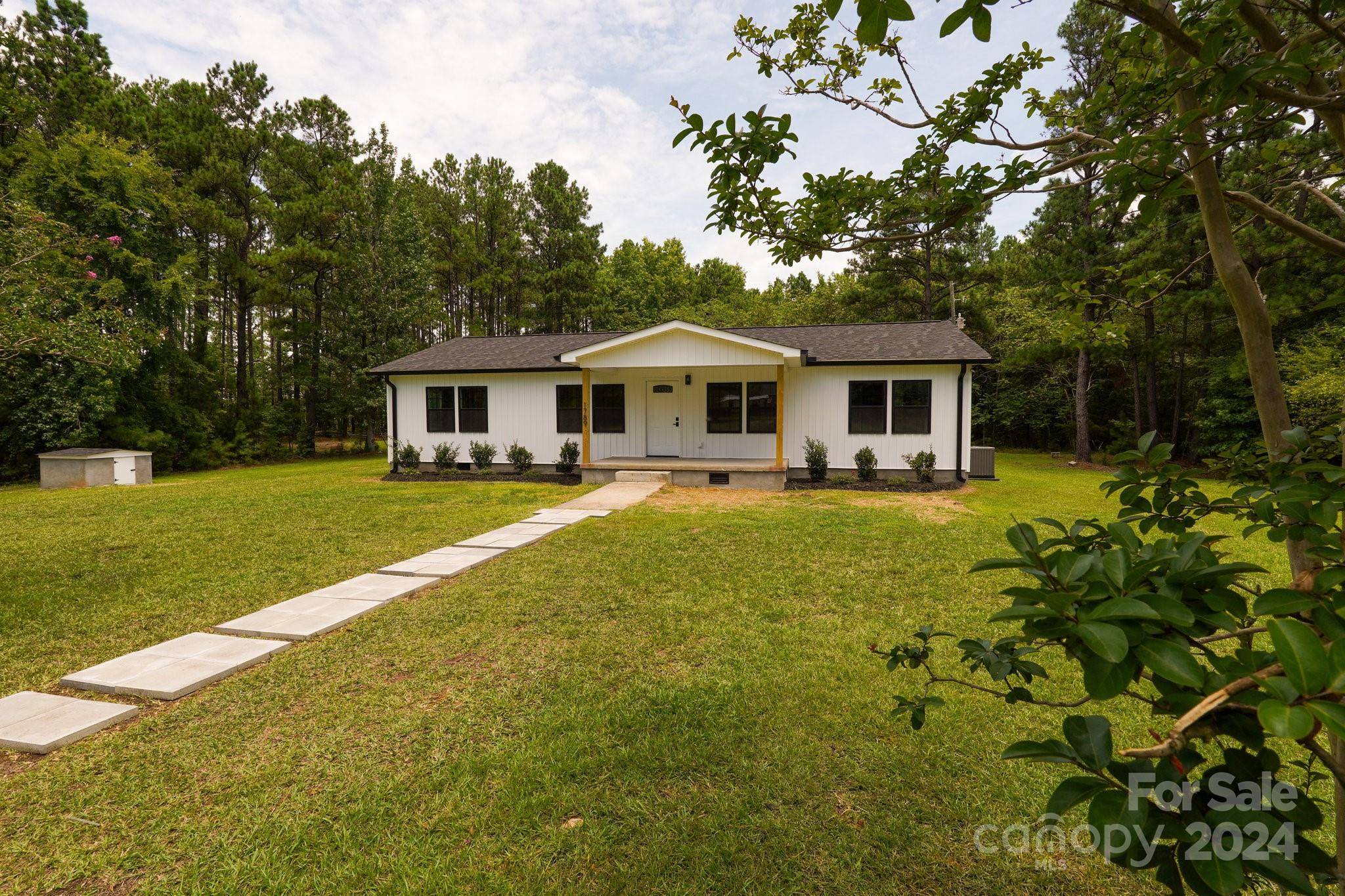 Heath Springs, SC 29058,1789 Shropshire RD