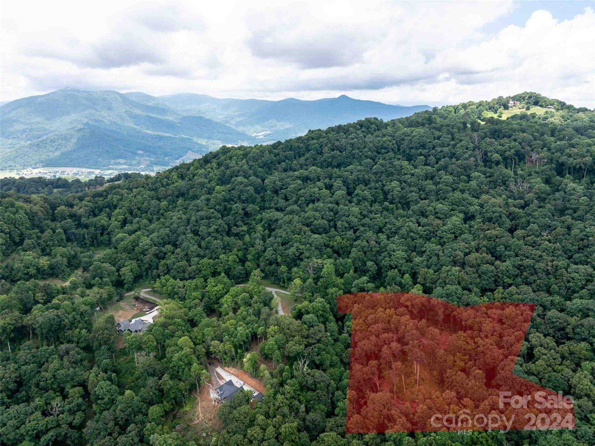 Waynesville, NC 28785,002 Sleepy Hollow DR