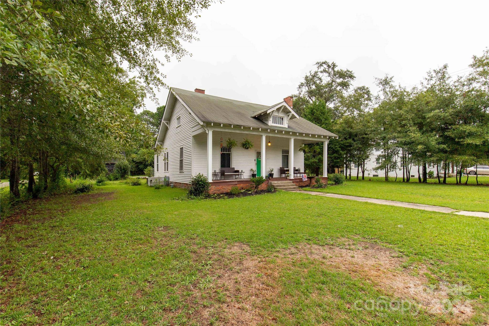 Heath Springs, SC 29058,124 Cauthen ST