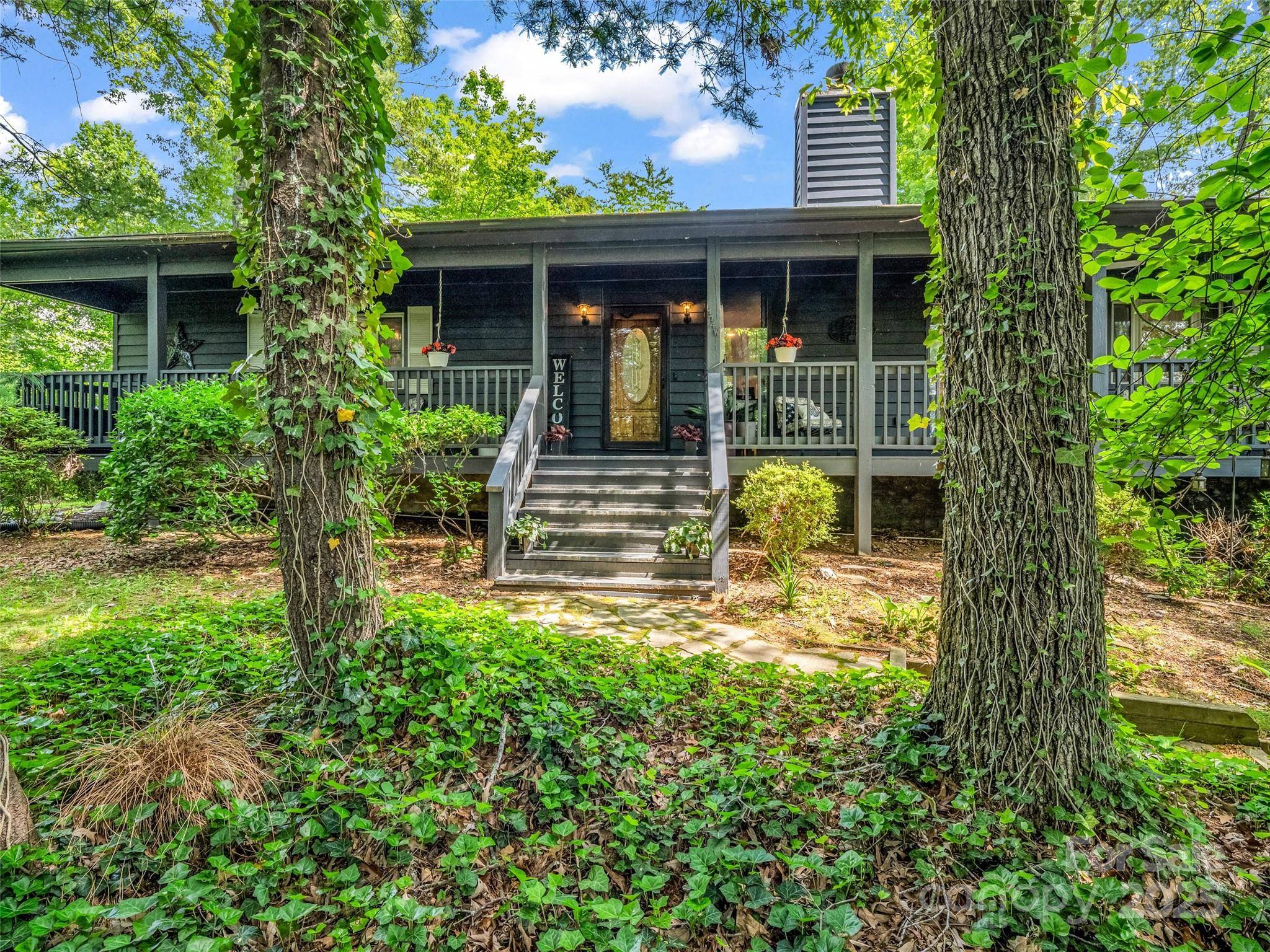 Mills River, NC 28759,174 W Chippendale DR