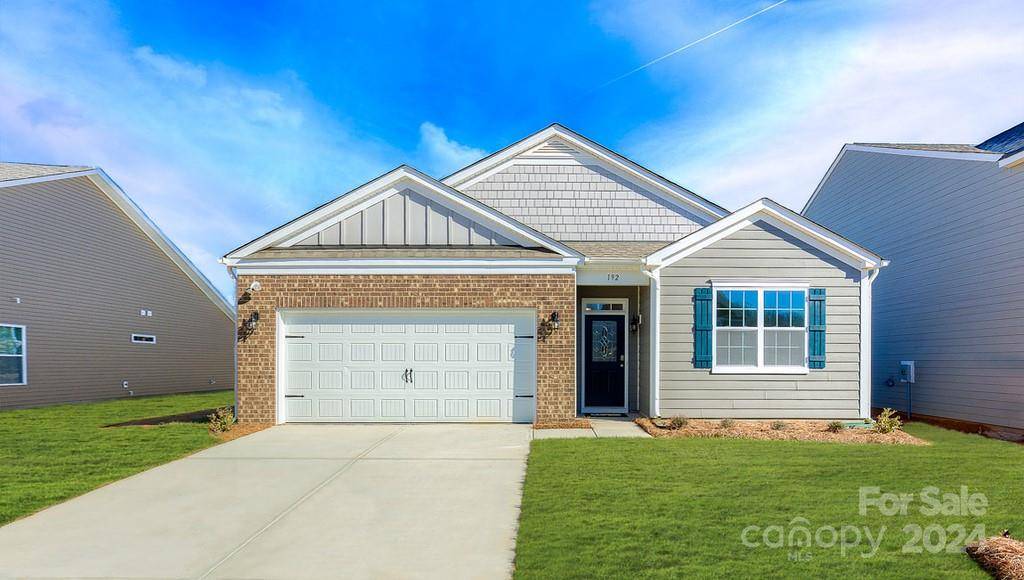Asheville, NC 28804,583 Country Oak DR
