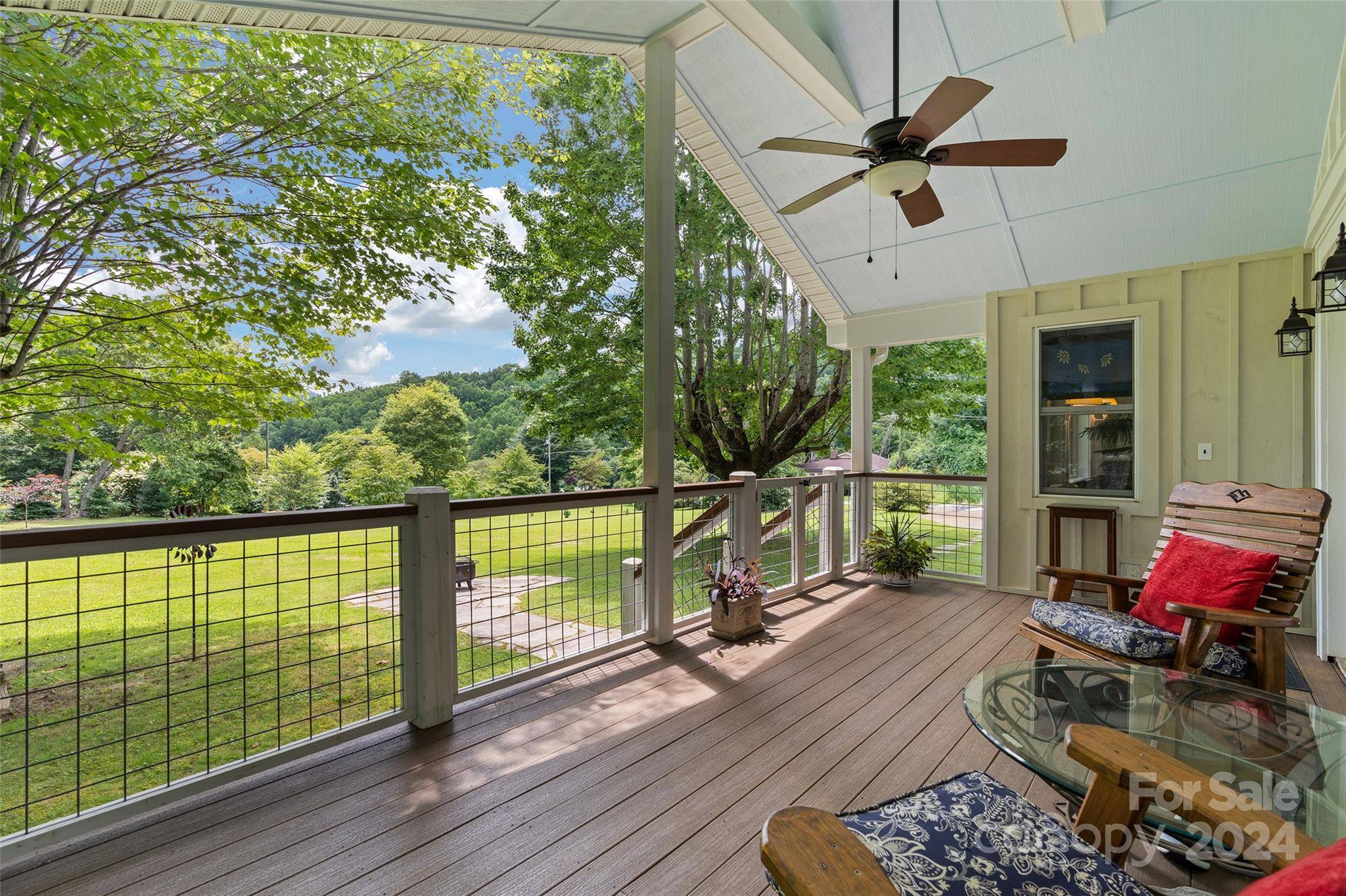 Waynesville, NC 28786,754 Orion Davis RD