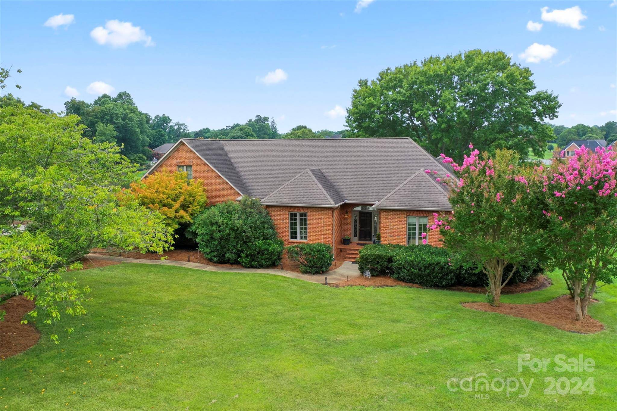 Trinity, NC 27370,3767 Saddle Brook DR