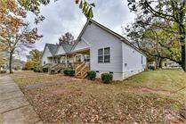 Charlotte, NC 28208,225 Hoskins Mill LN #B