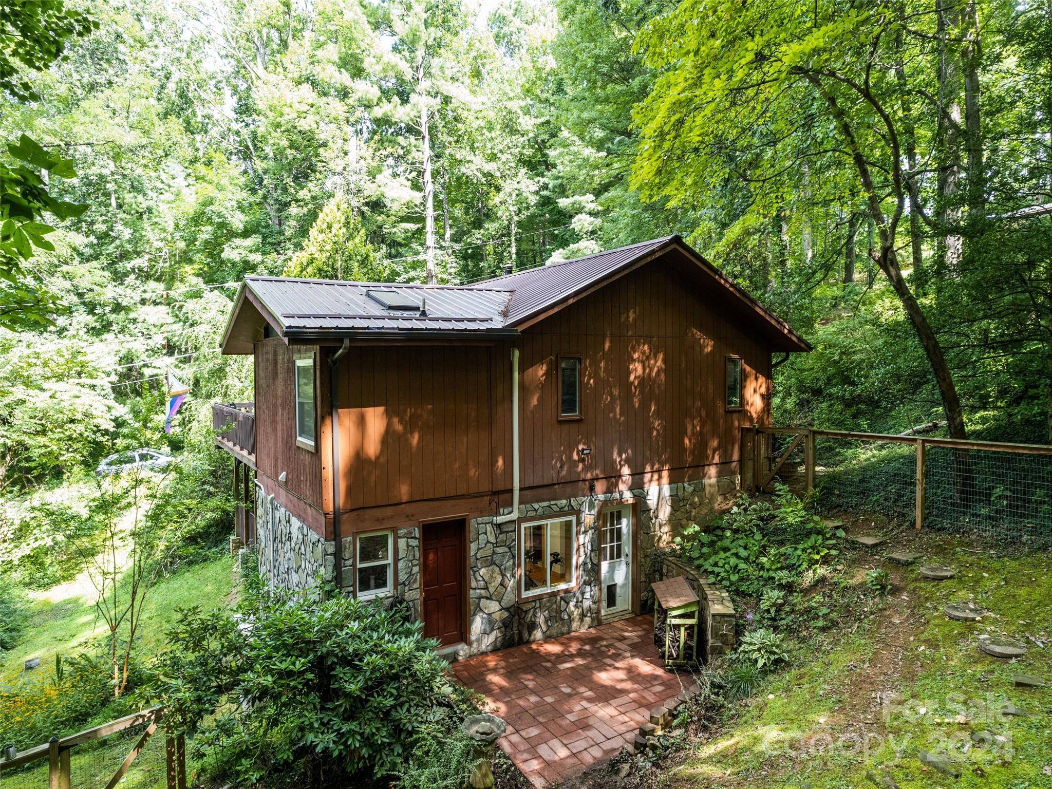 Waynesville, NC 28786,44 Hodges DR