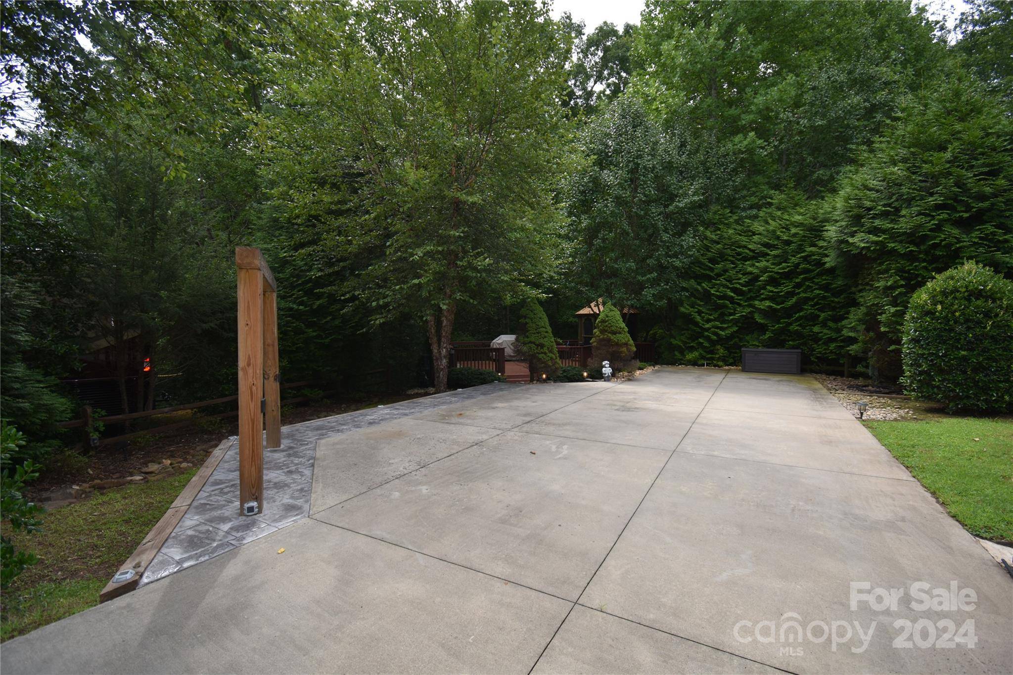 Lake Lure, NC 28746,135 Cornell CIR #29