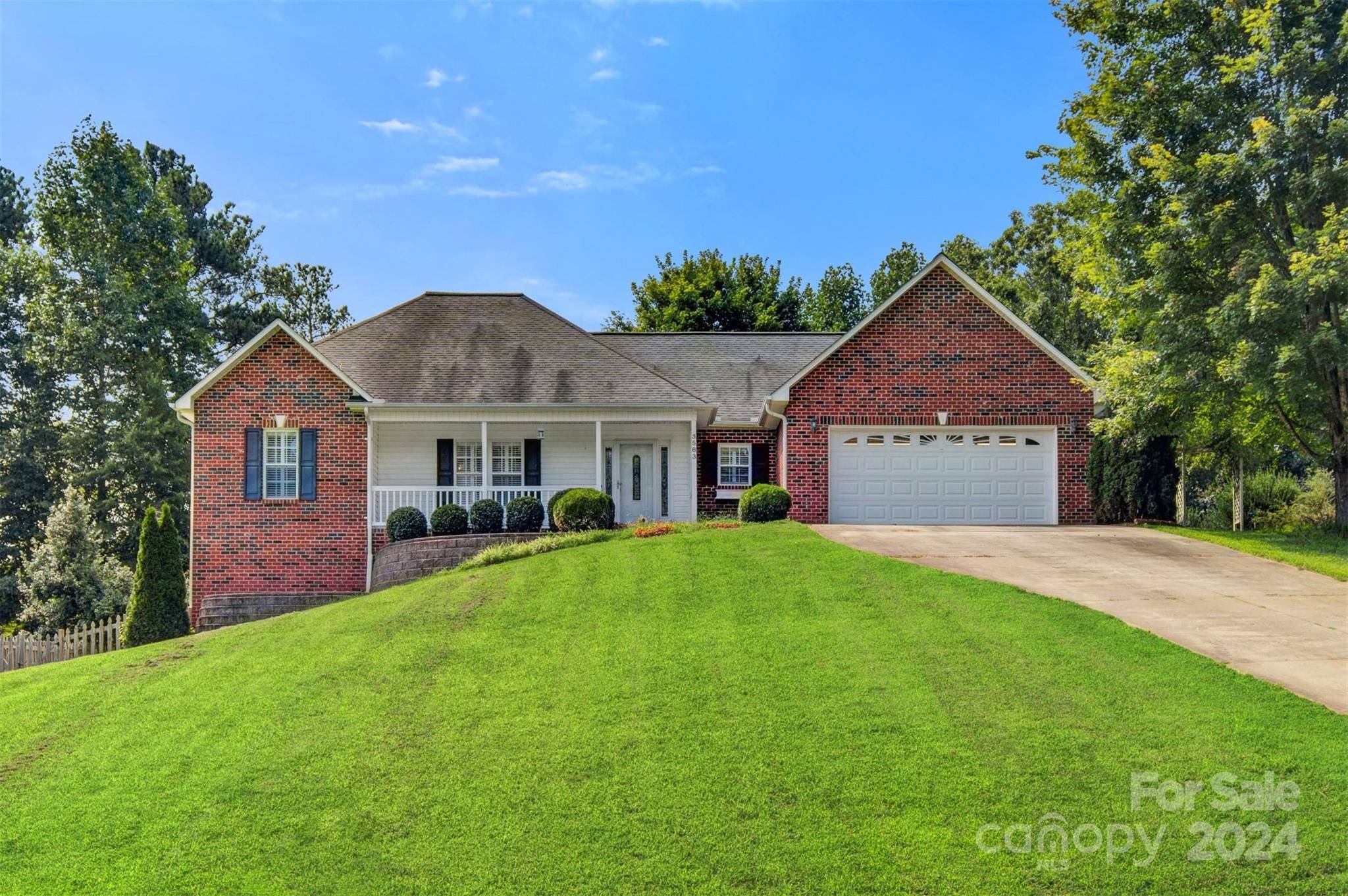 Granite Falls, NC 28630,3583 Hunters Path DR