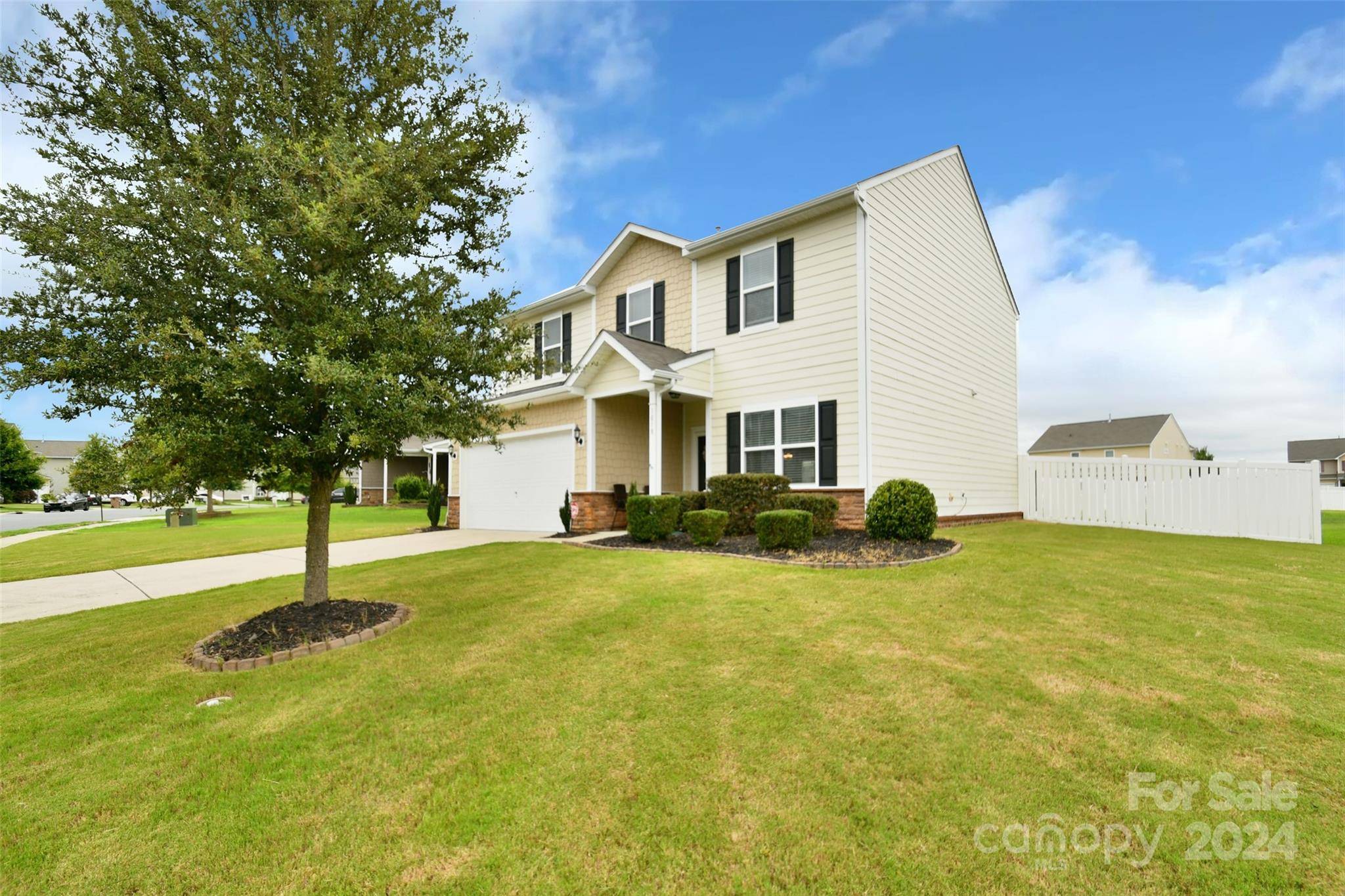 Indian Trail, NC 28079,1018 Blue Stream LN