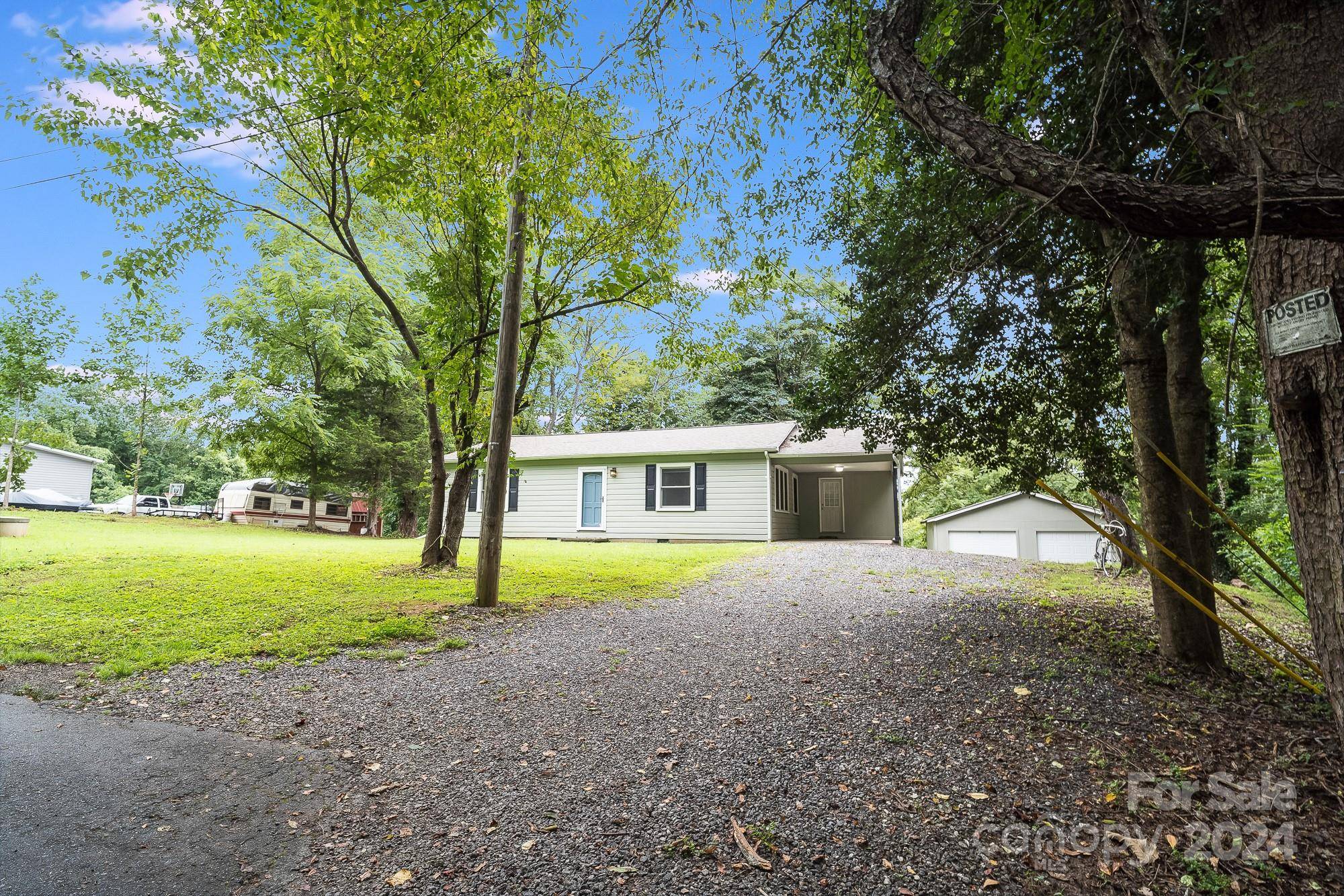 Lenoir, NC 28645,305 Melody LN