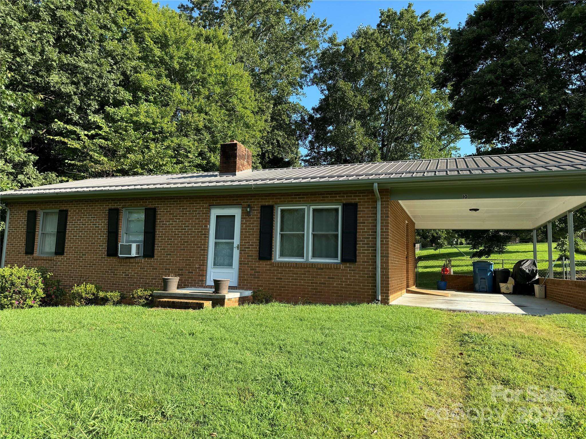 Granite Falls, NC 28630,10 Power DR