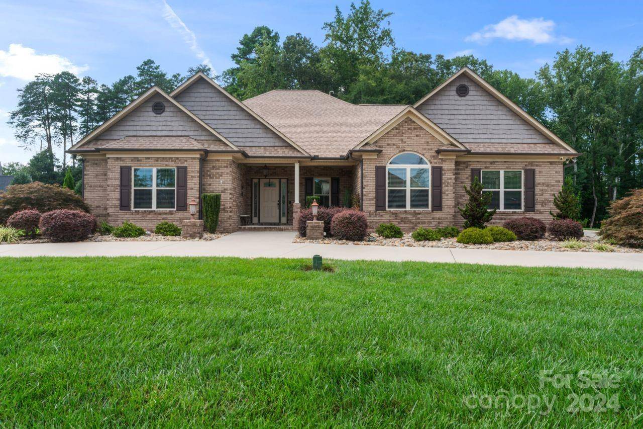 Salisbury, NC 28146,322 Stone Ridge DR