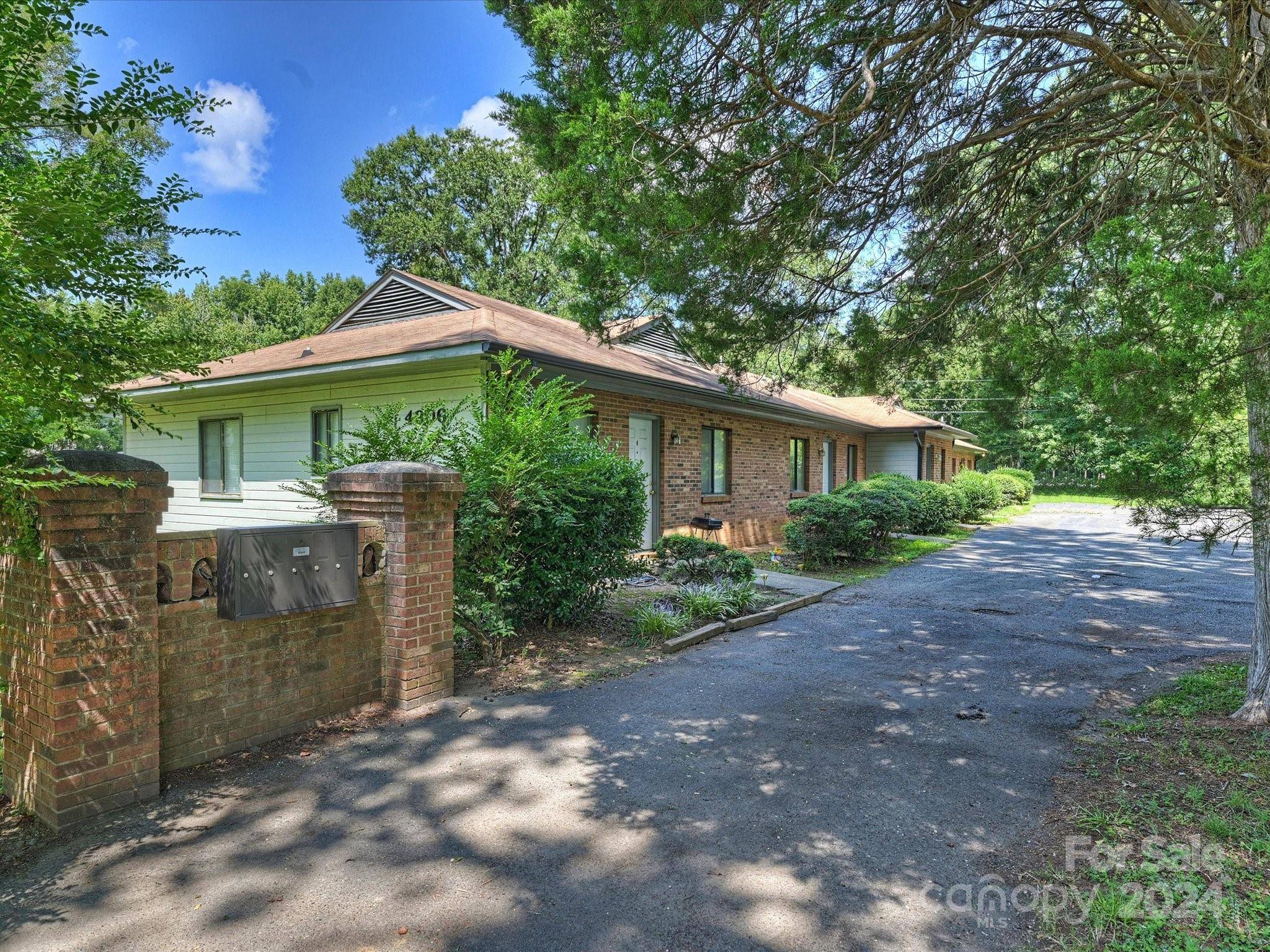 Charlotte, NC 28215,4306 Tantilla CIR